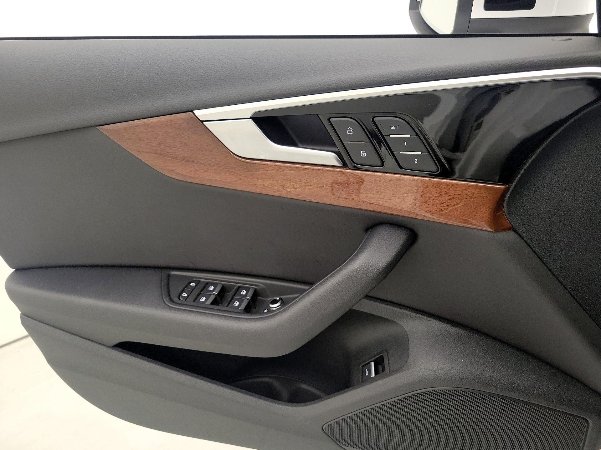 Thumbnail: 2022 Audi A4 - 12