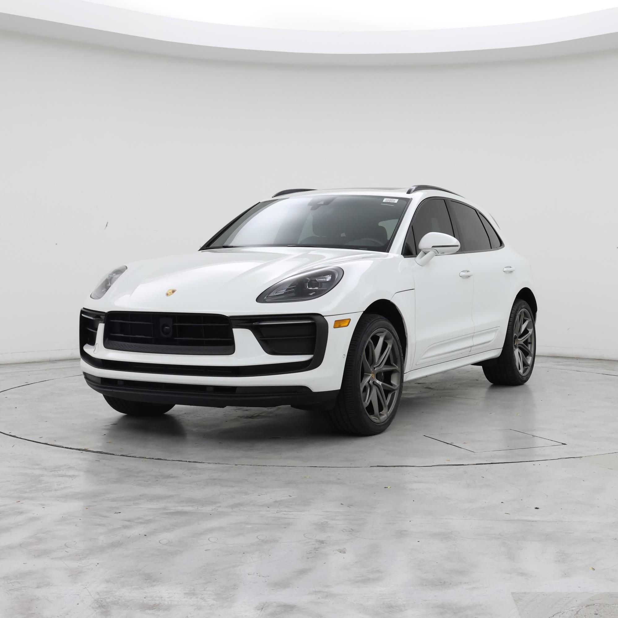 Thumbnail: 2022 Porsche Macan - 4