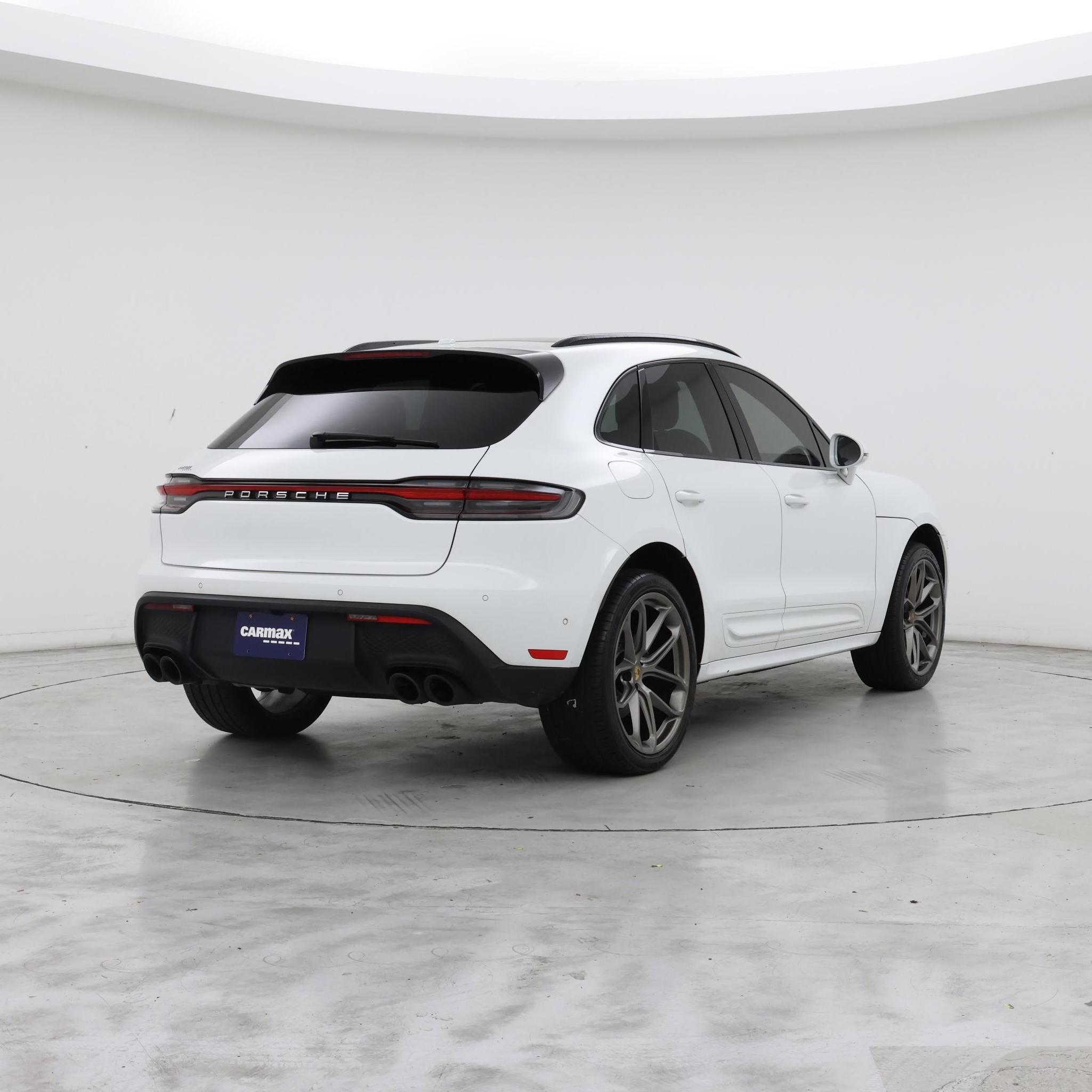 Thumbnail: 2022 Porsche Macan - 8