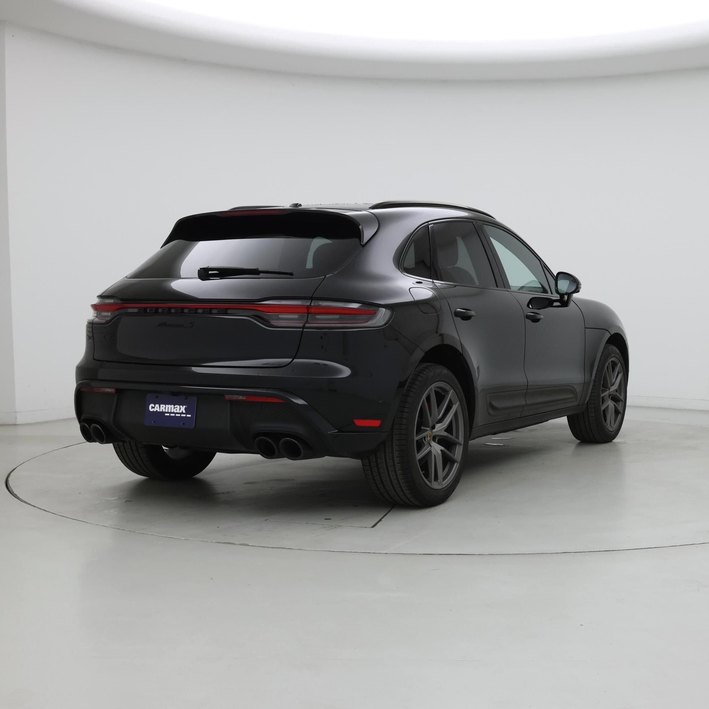 Thumbnail: 2022 Porsche Macan - 8