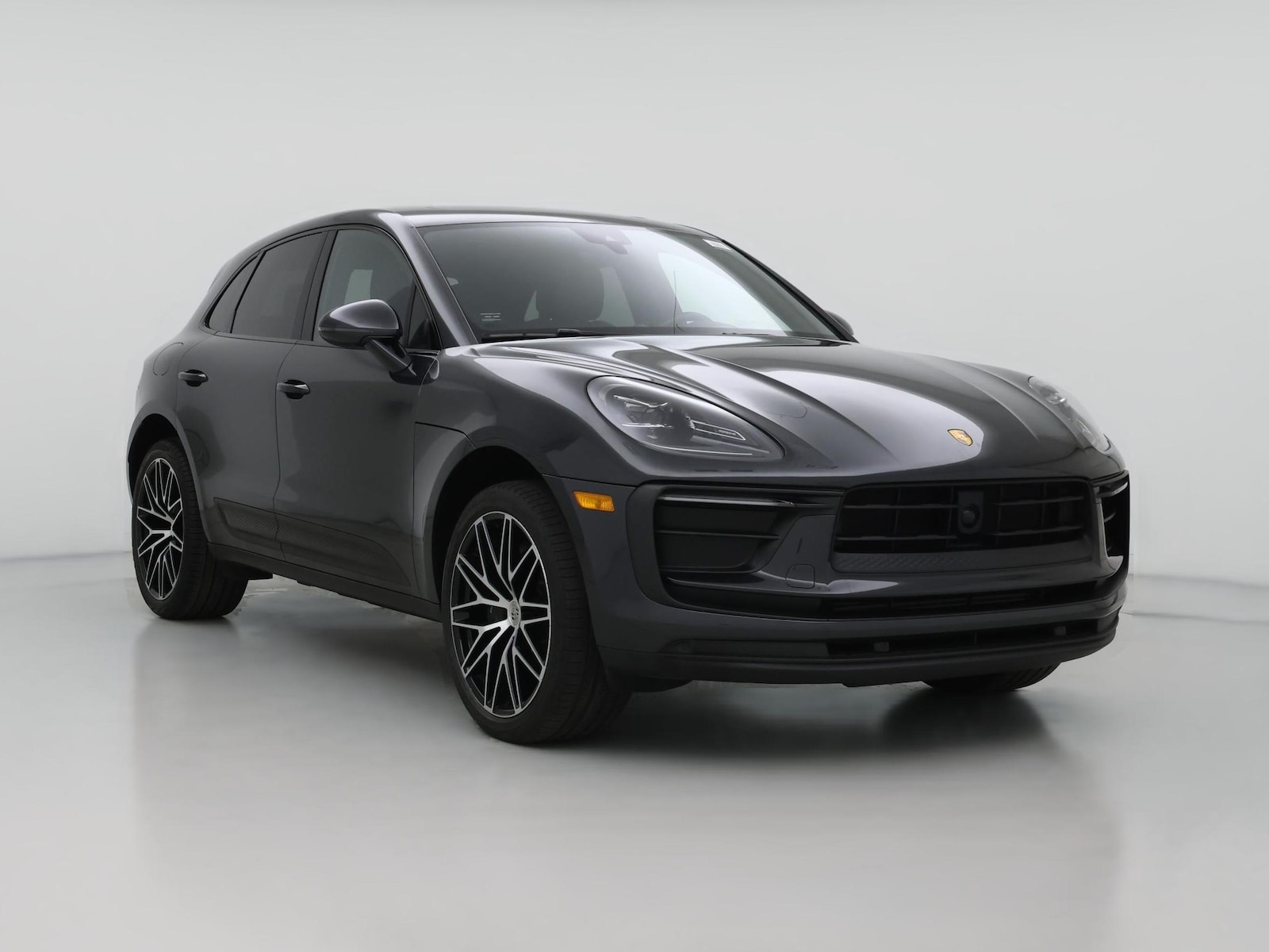 2022 Porsche Macan Base