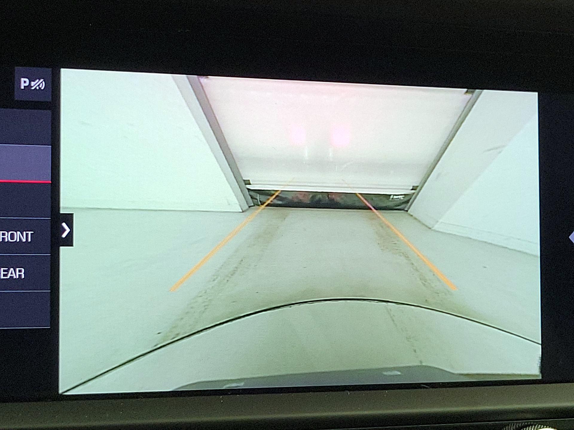 Thumbnail: 2023 Porsche Macan - 15