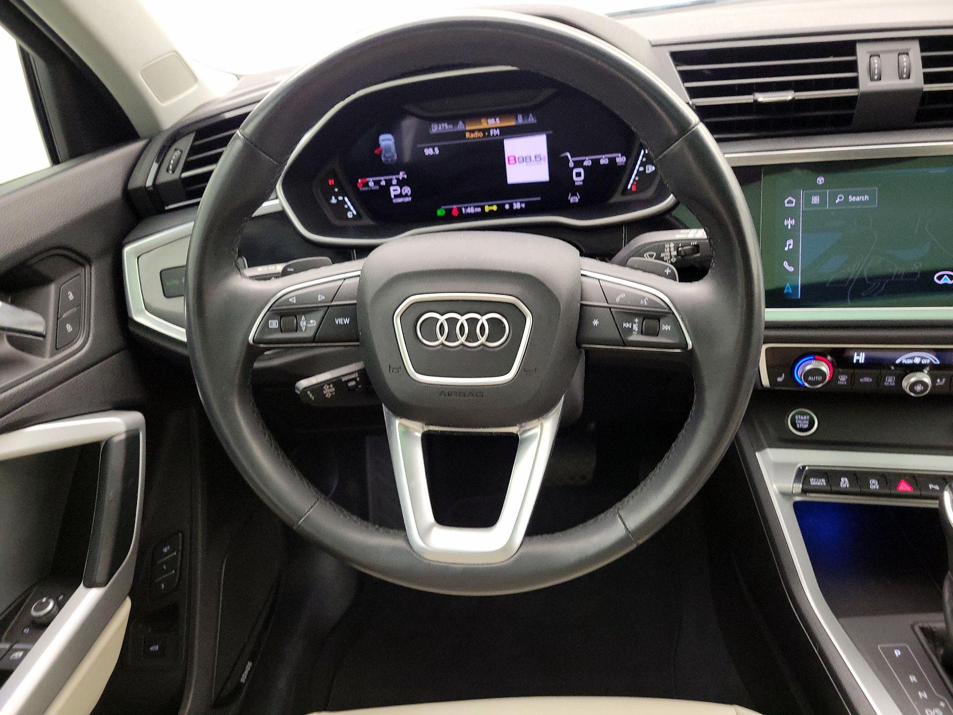 Thumbnail: 2022 Audi Q3 - 10