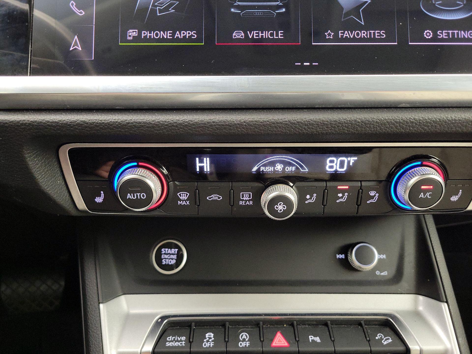 Thumbnail: 2022 Audi Q3 - 17