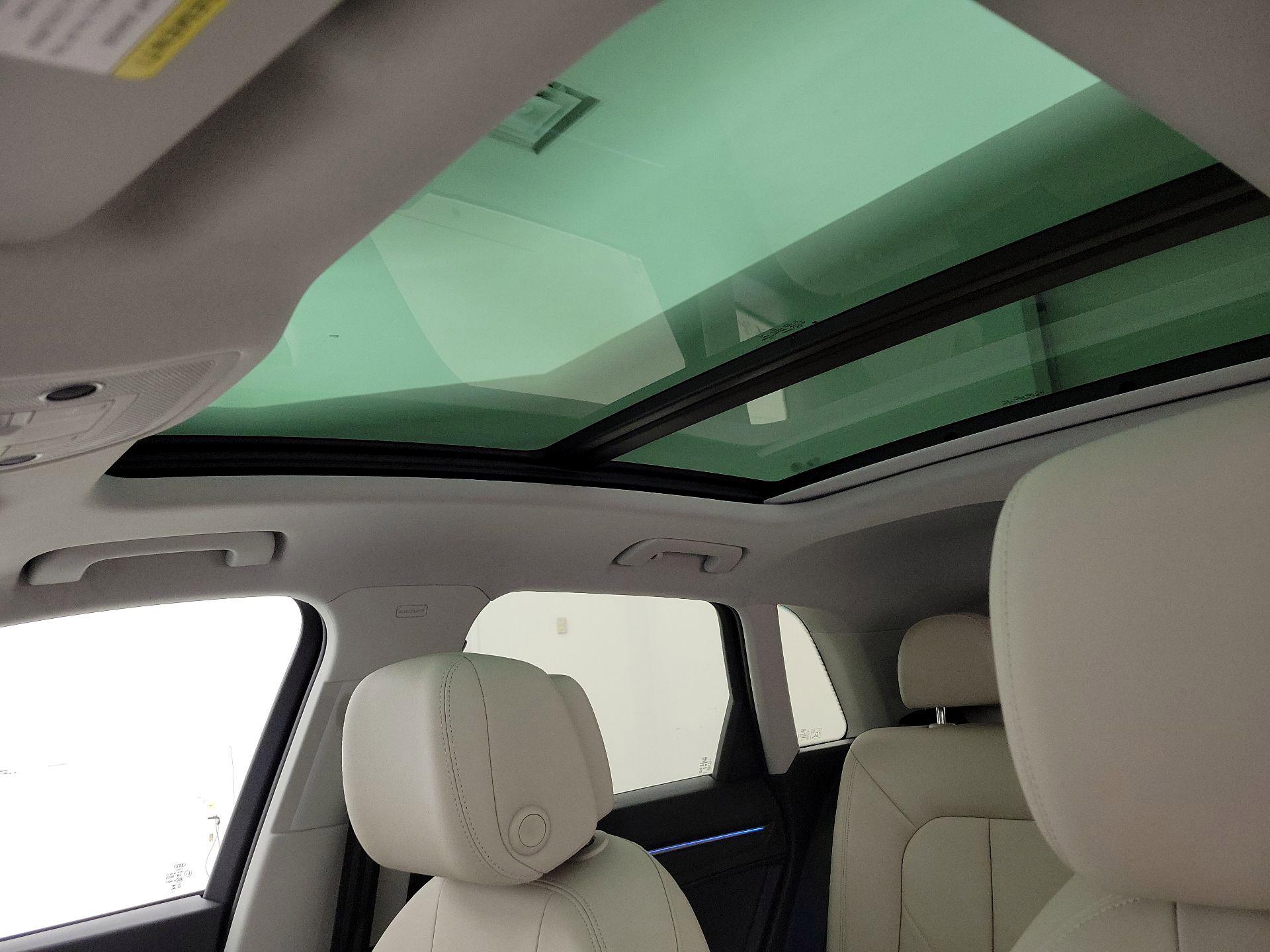 Thumbnail: 2022 Audi Q3 - 20