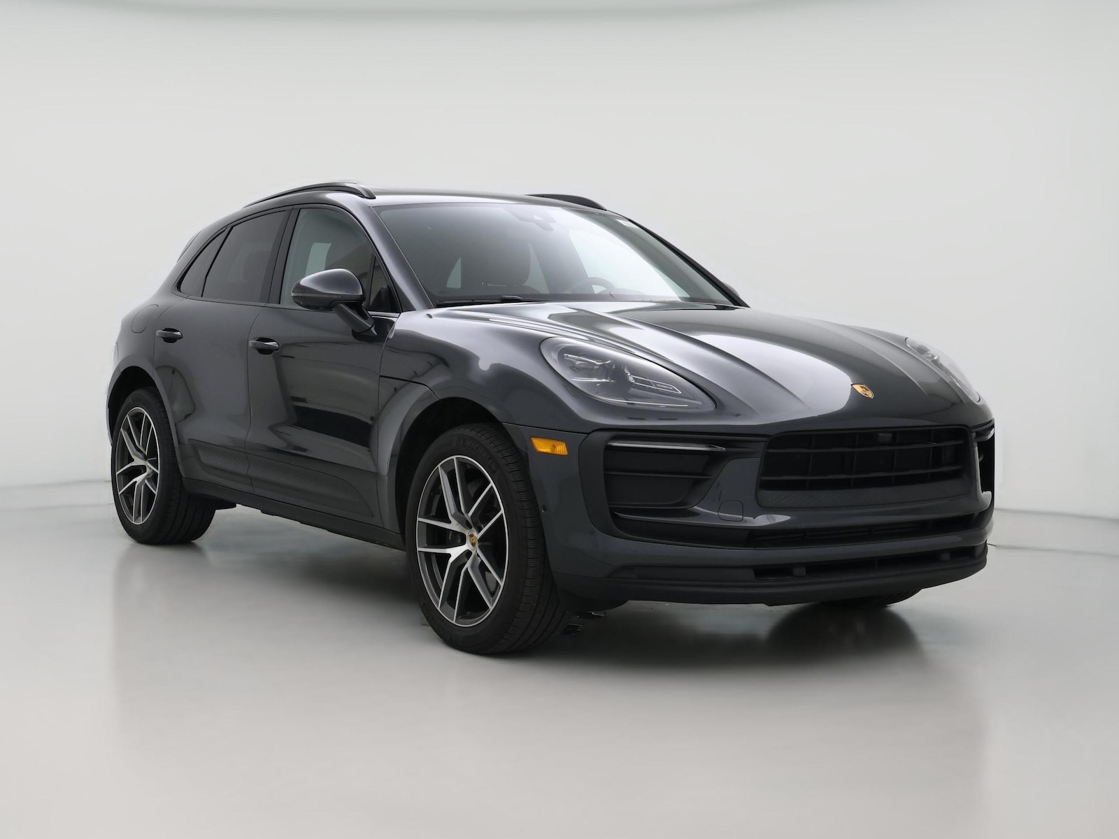 2022 Porsche Macan Base