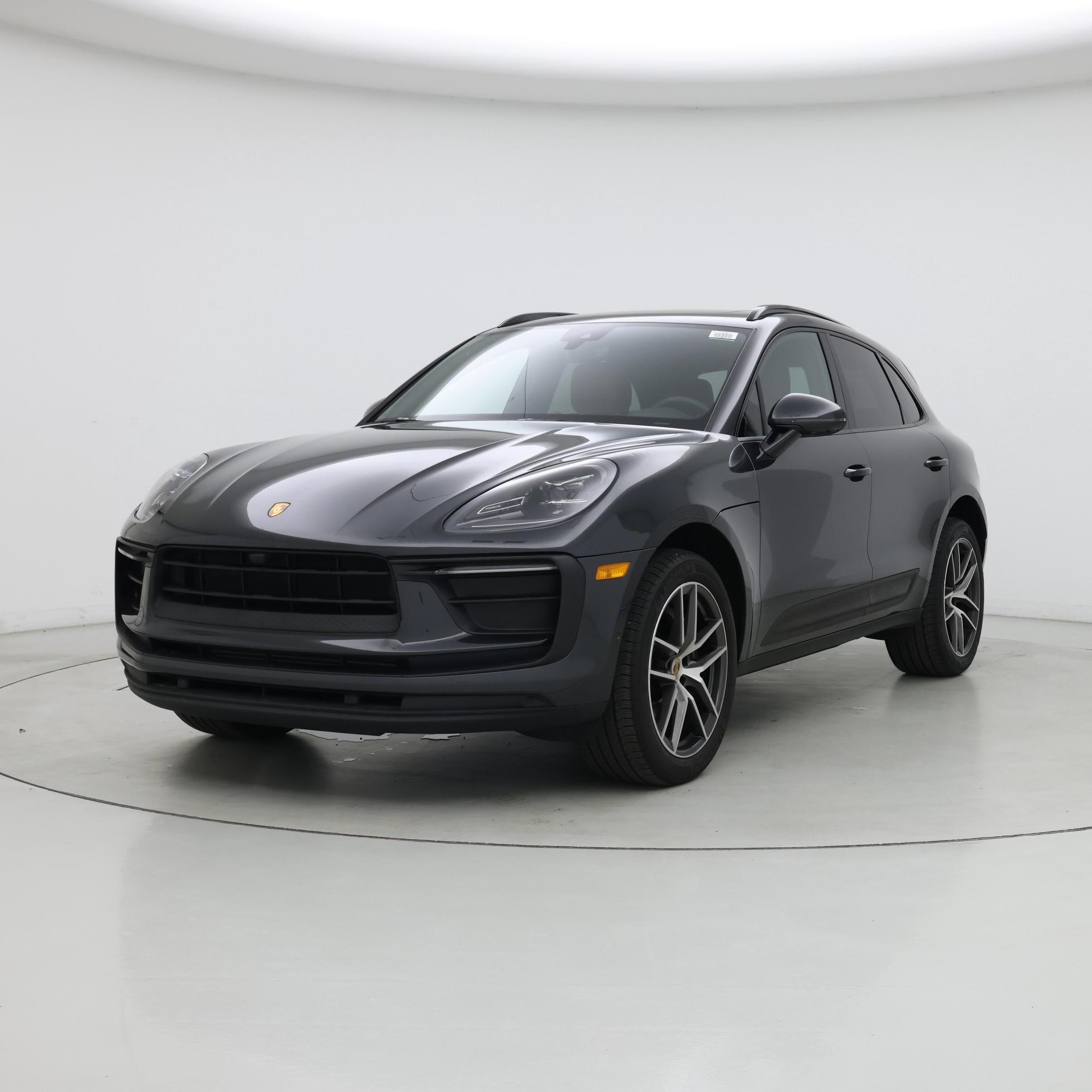 Thumbnail: 2022 Porsche Macan - 4
