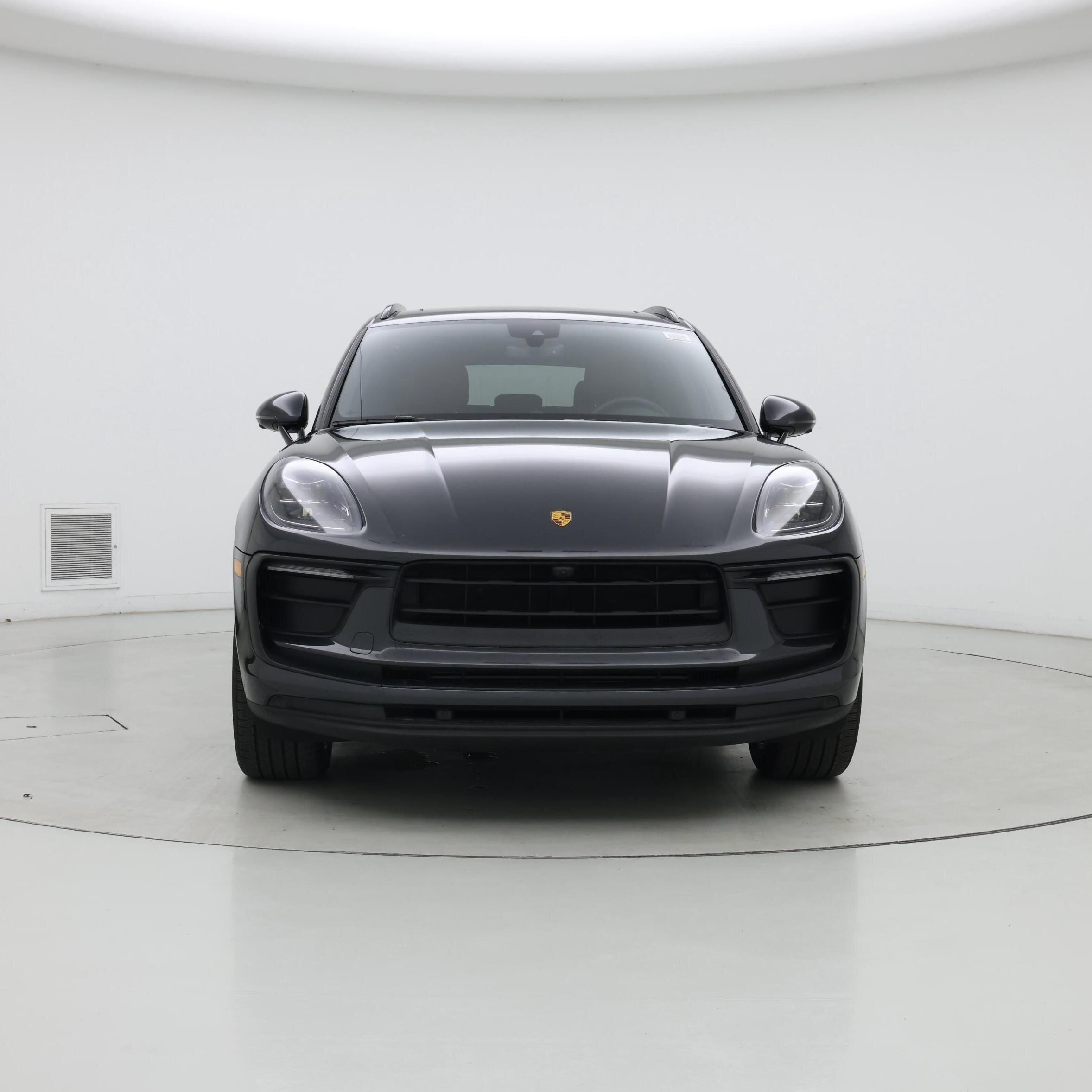 Thumbnail: 2022 Porsche Macan - 5