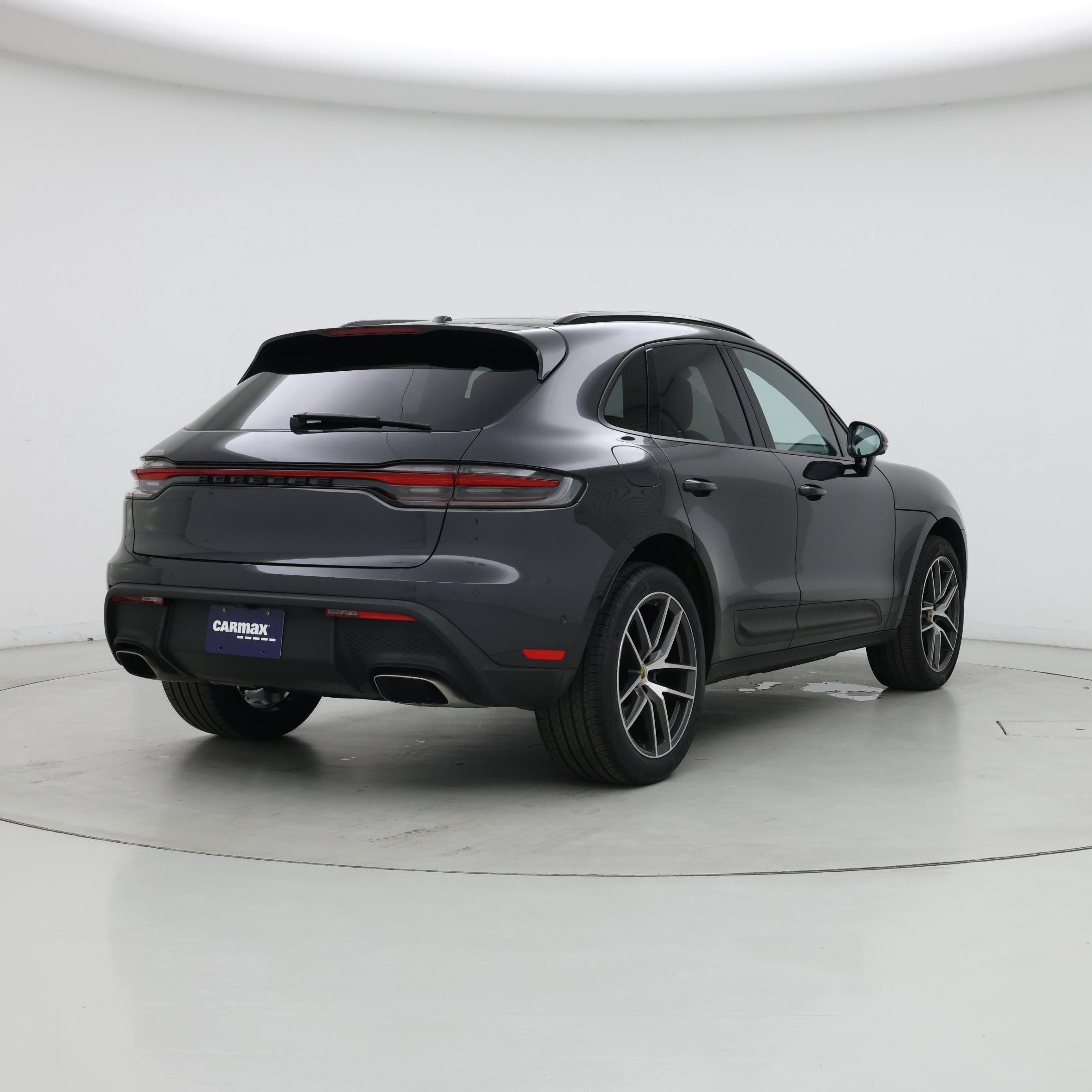 Thumbnail: 2022 Porsche Macan - 8