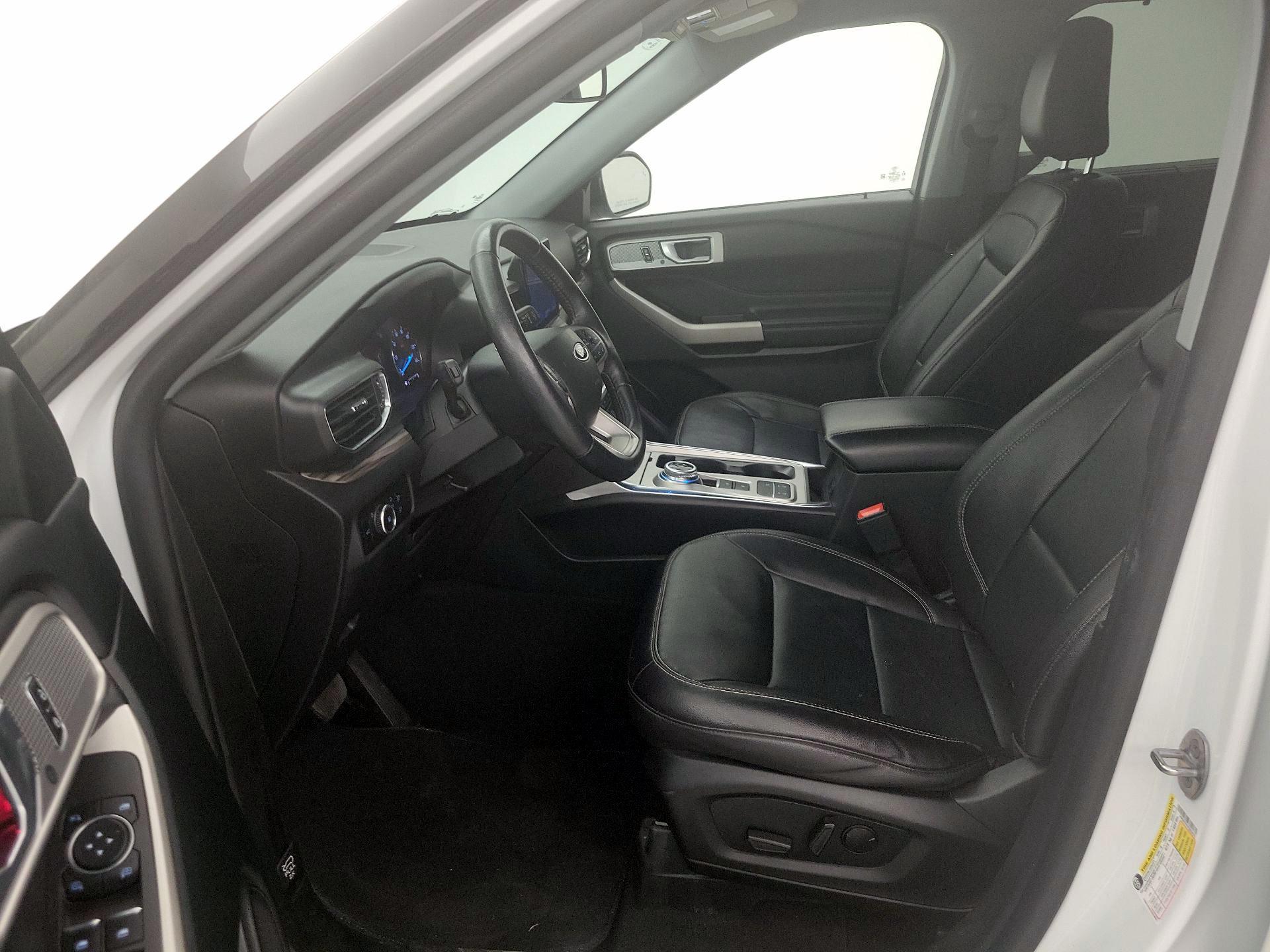 Thumbnail: 2023 Ford Explorer - 11