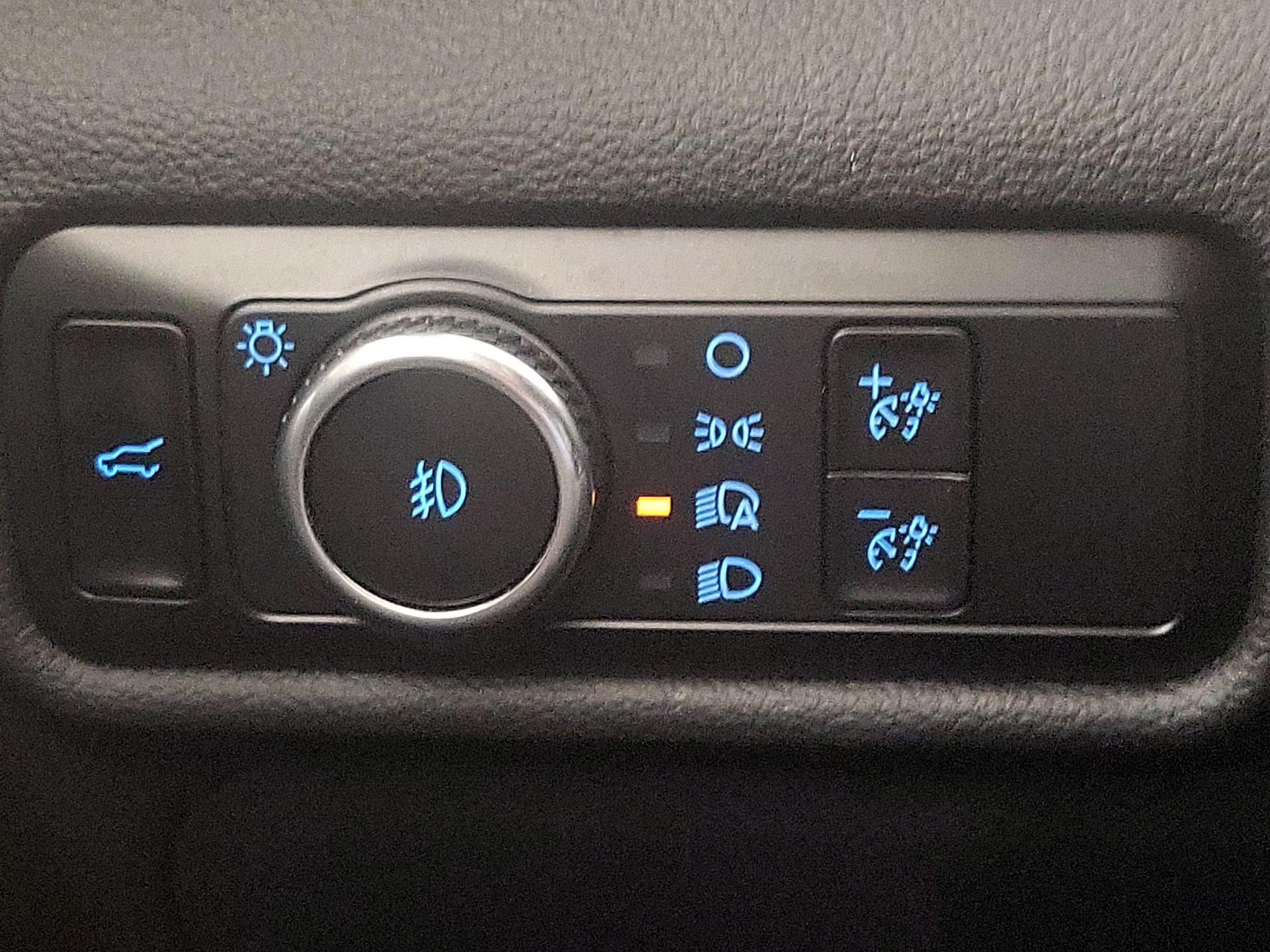 Thumbnail: 2023 Ford Explorer - 13