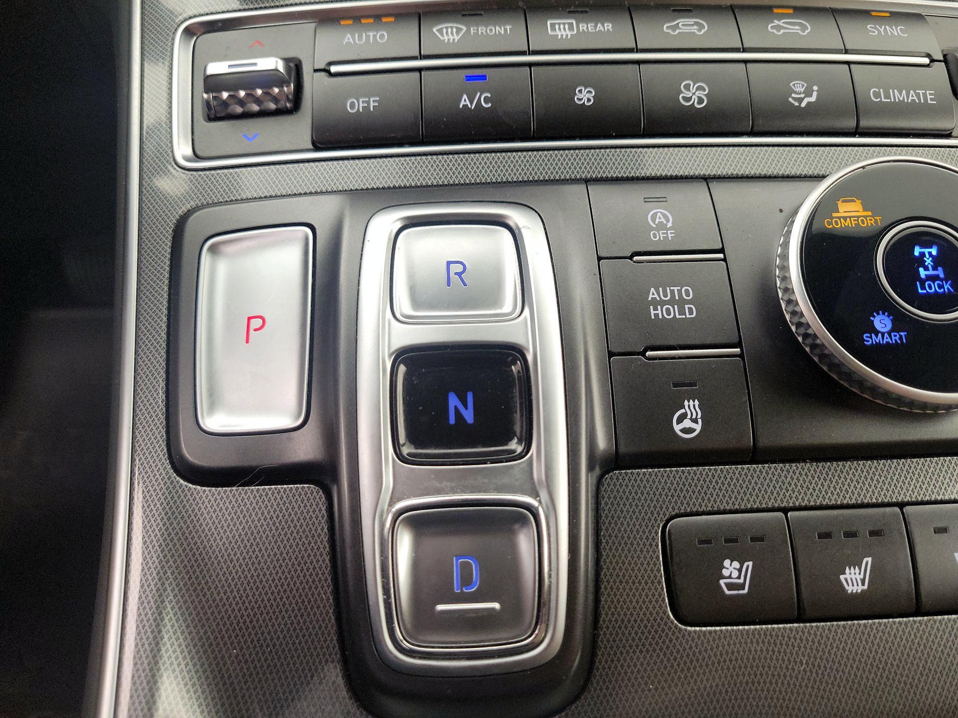 Thumbnail: 2023 Hyundai Santa Fe - 18