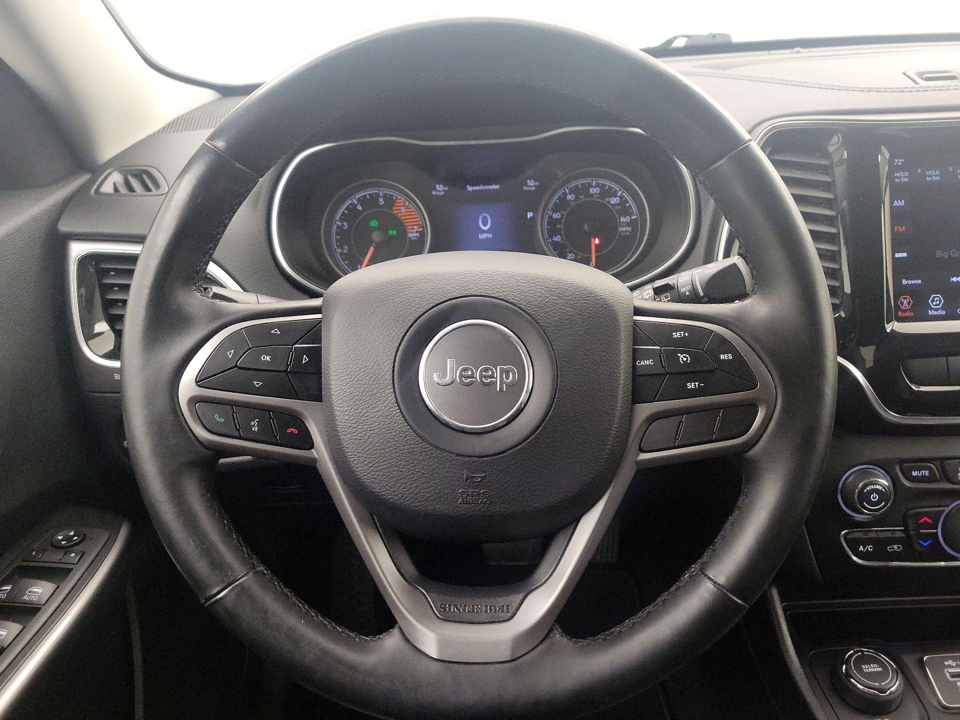 Thumbnail: 2020 Jeep Cherokee - 10