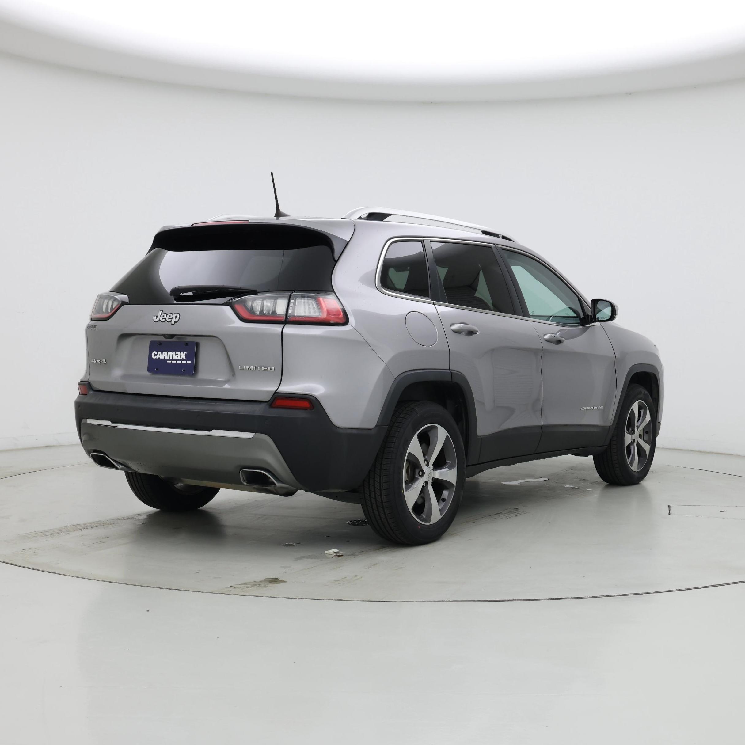 Thumbnail: 2020 Jeep Cherokee - 8