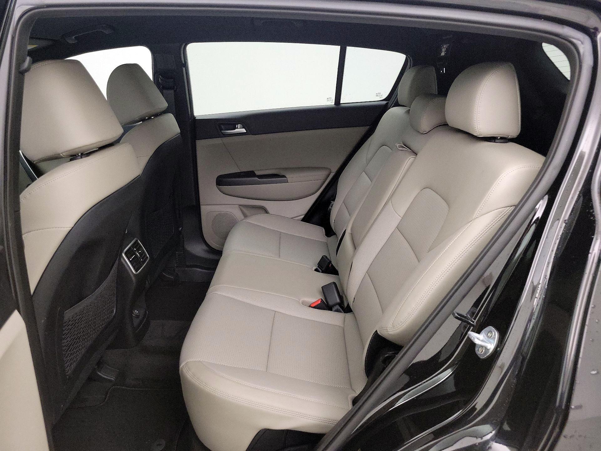 Thumbnail: 2021 Kia Sportage - 19