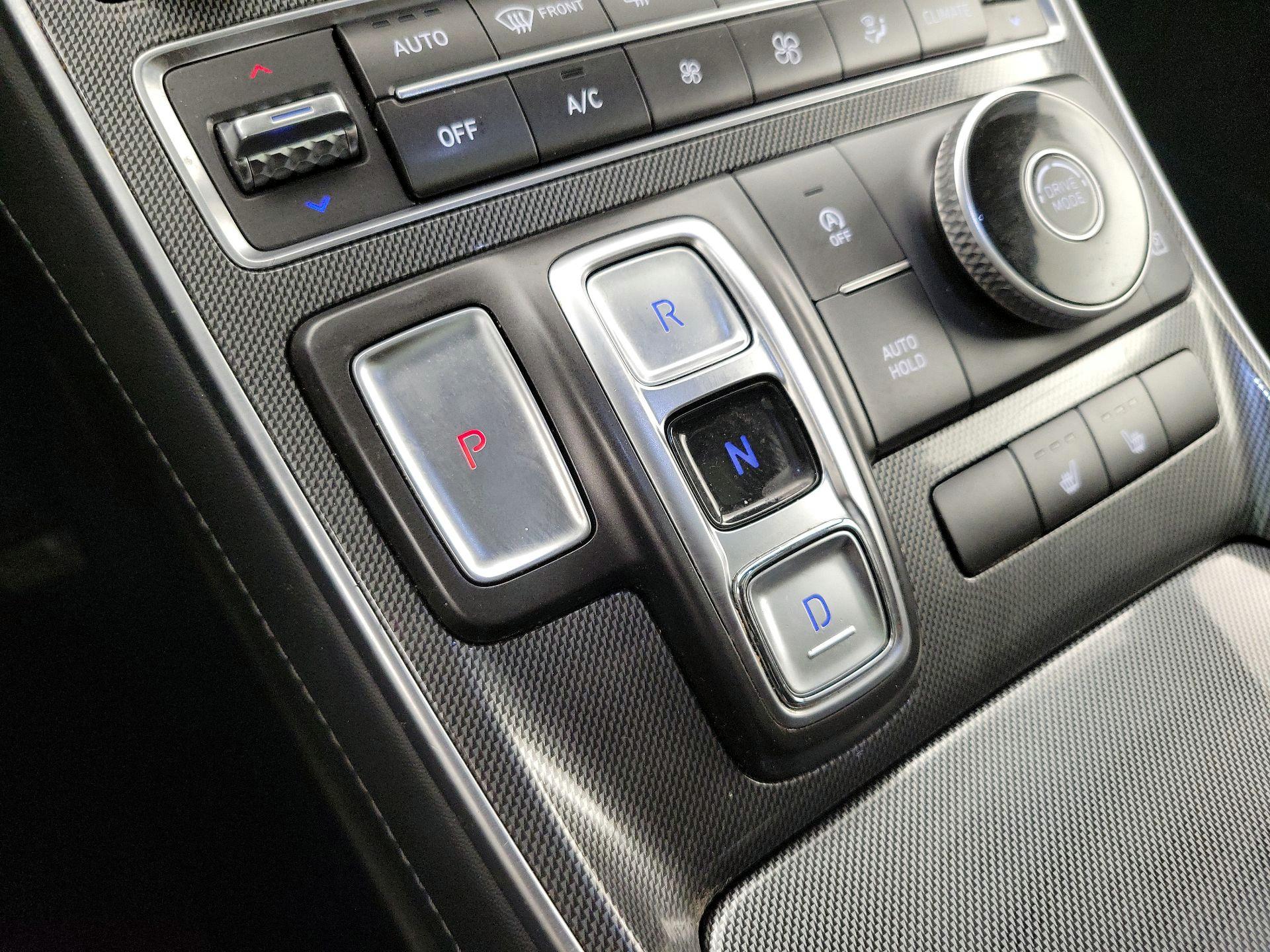 Thumbnail: 2023 Hyundai Santa Fe - 18