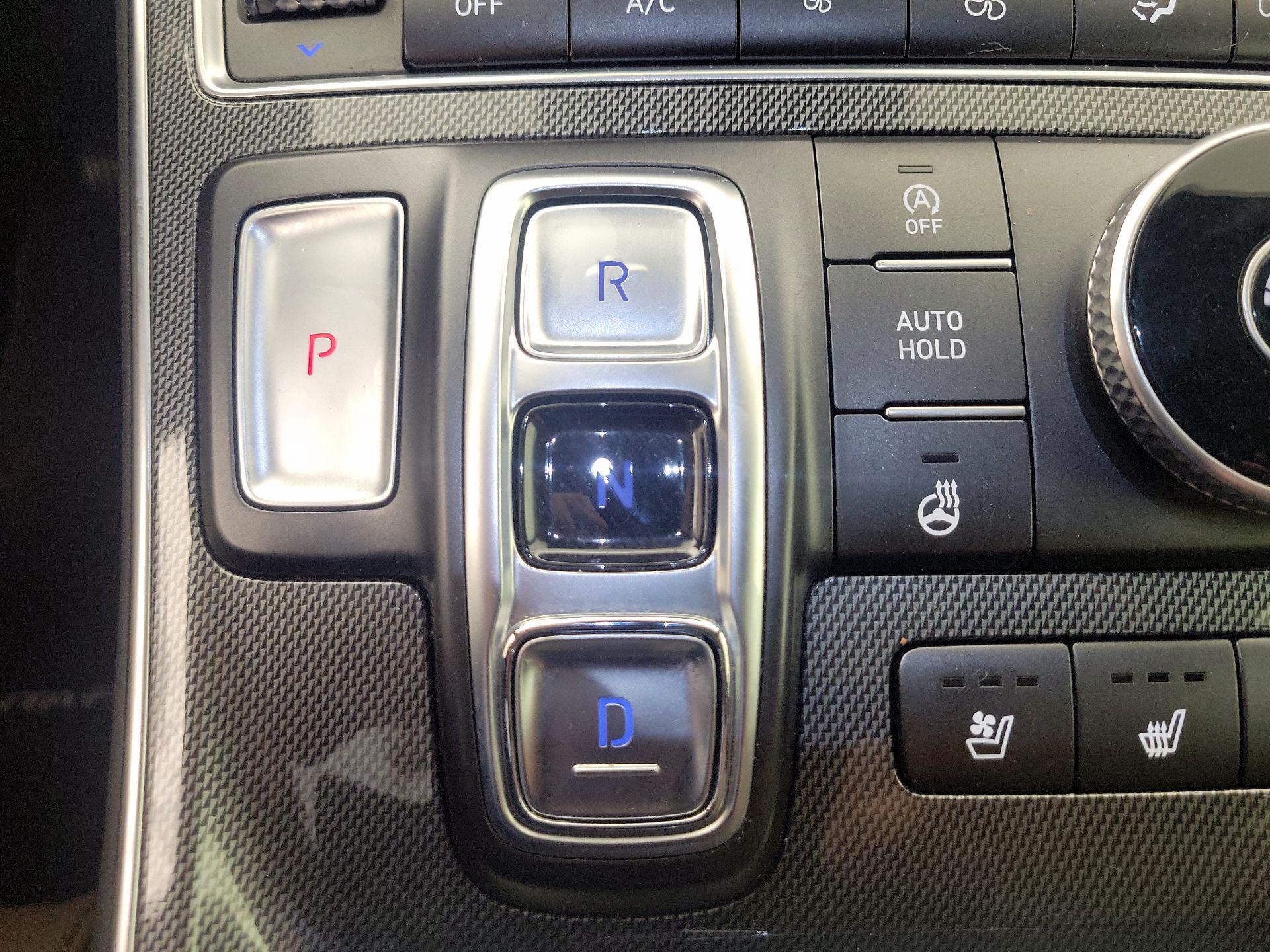 Thumbnail: 2023 Hyundai Santa Fe - 18