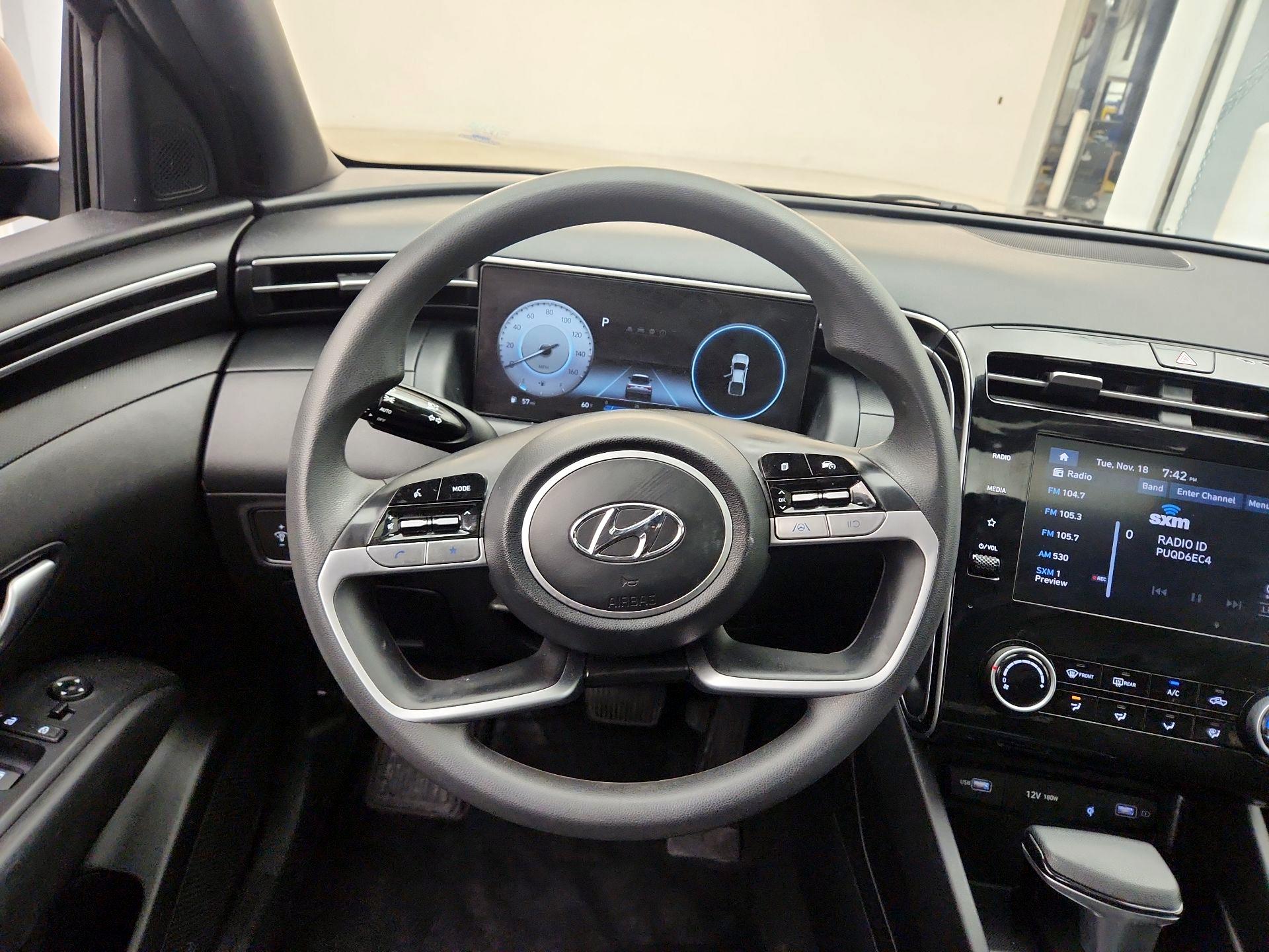 Thumbnail: 2022 Hyundai Santa Cruz - 10