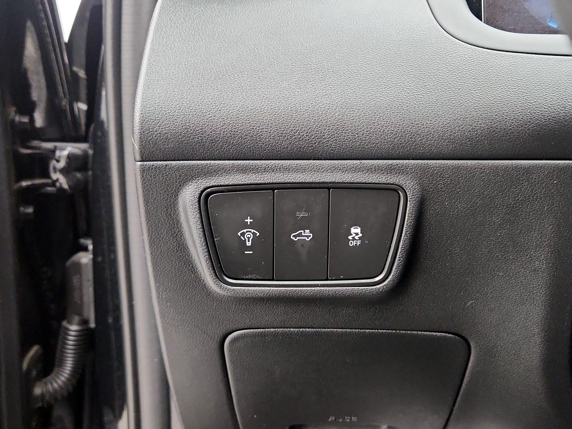 Thumbnail: 2022 Hyundai Santa Cruz - 13