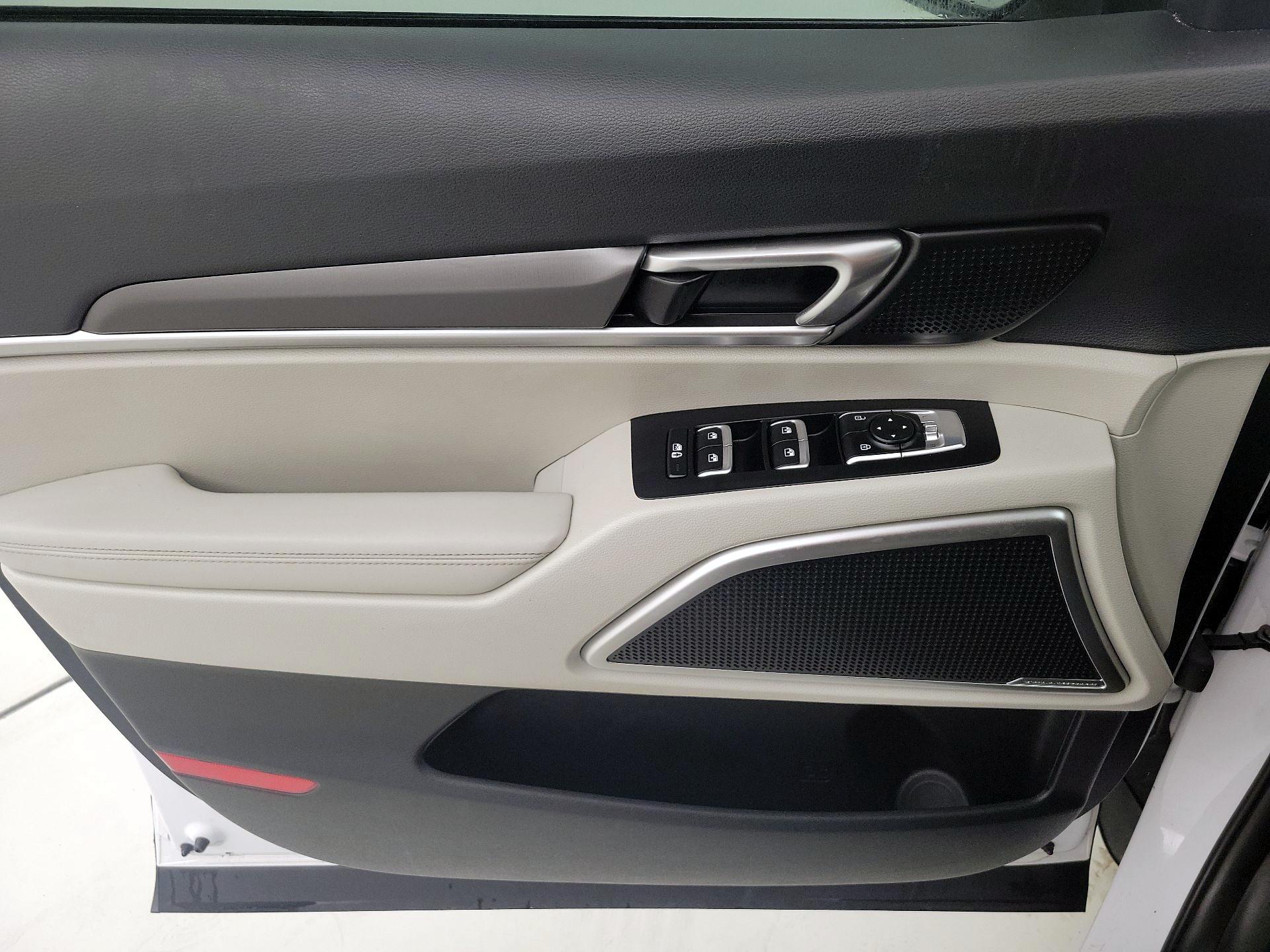 Thumbnail: 2023 Kia Telluride - 12