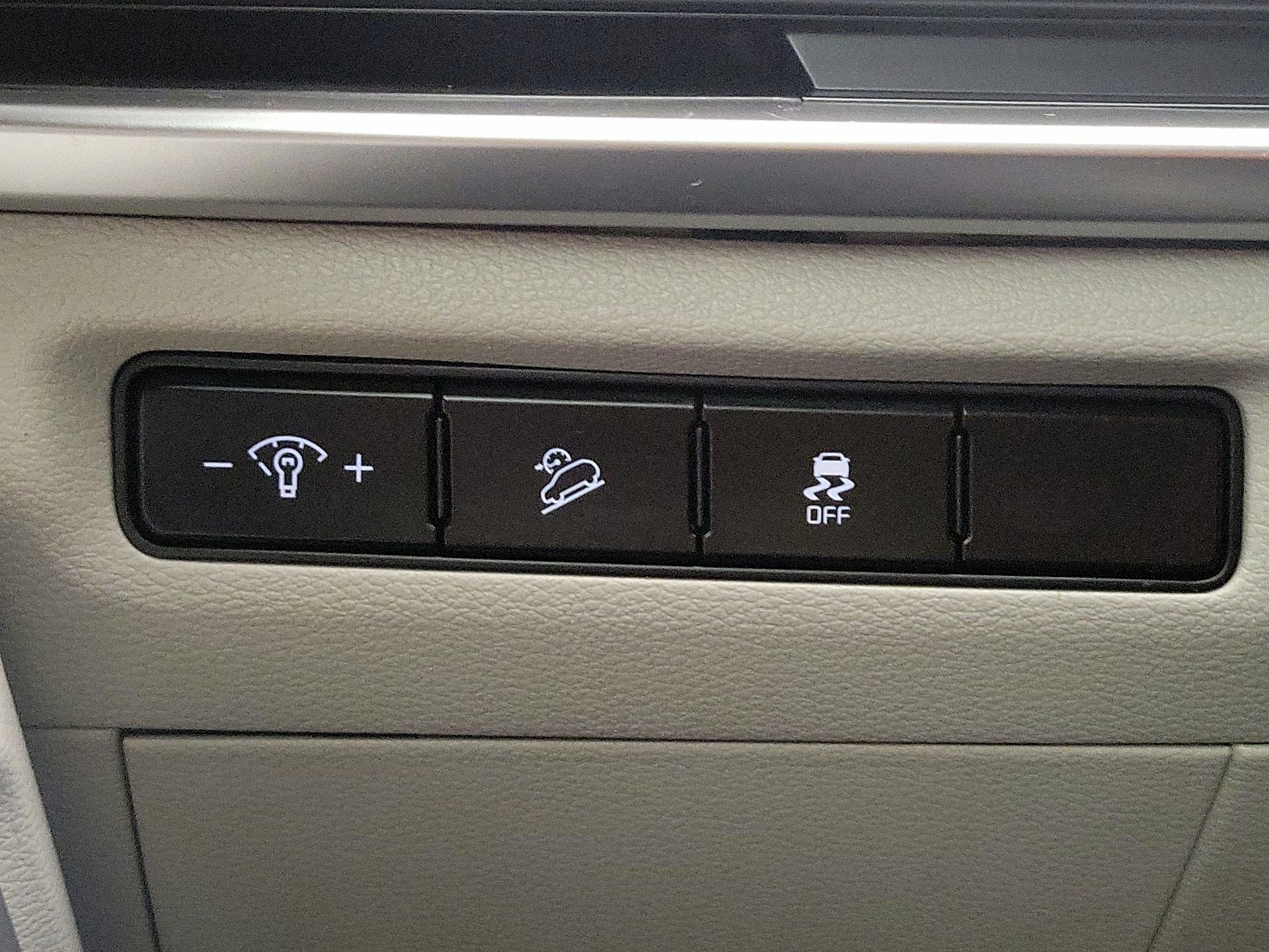 Thumbnail: 2023 Kia Telluride - 13