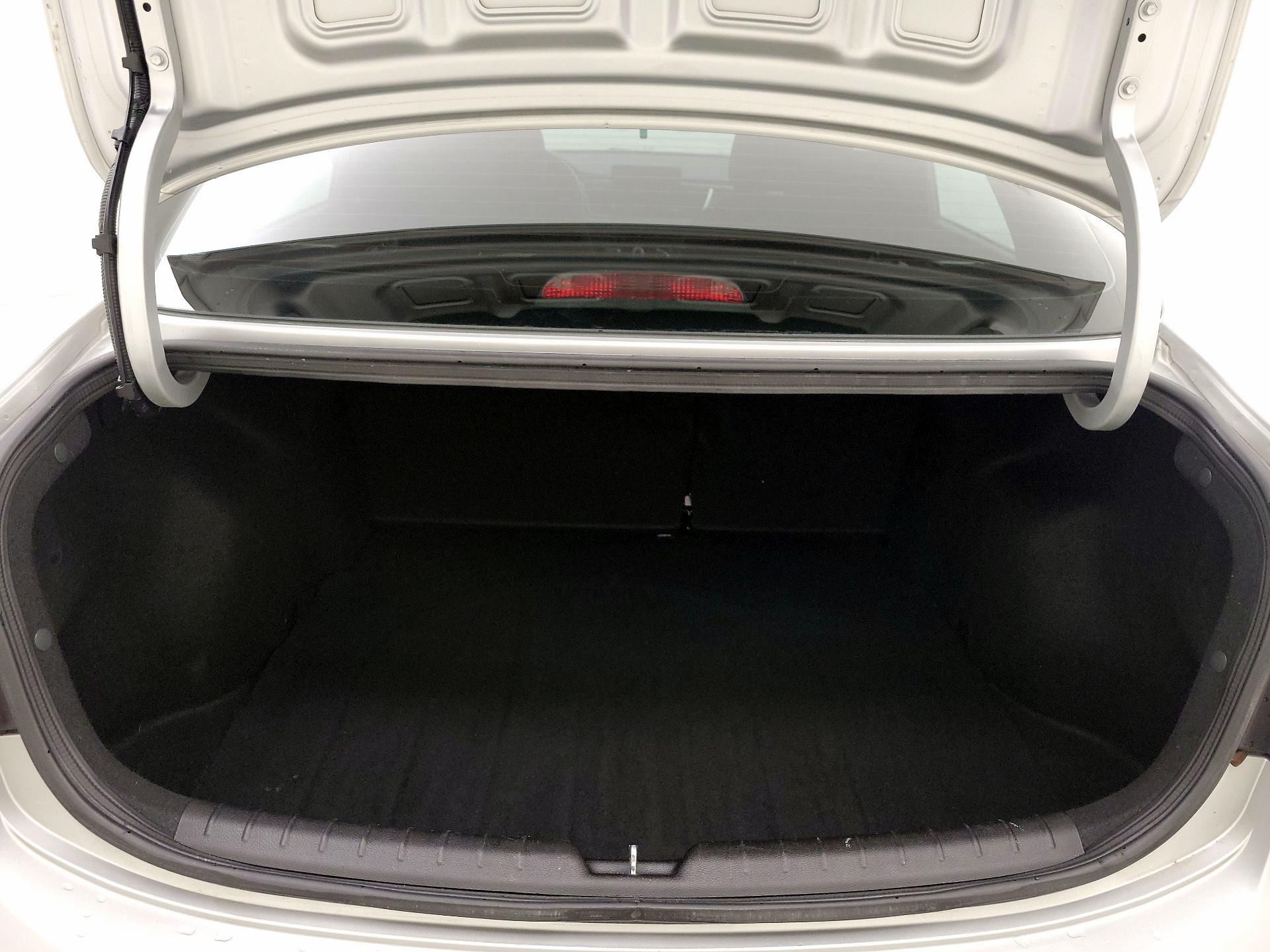 Thumbnail: 2023 Kia Rio - 20