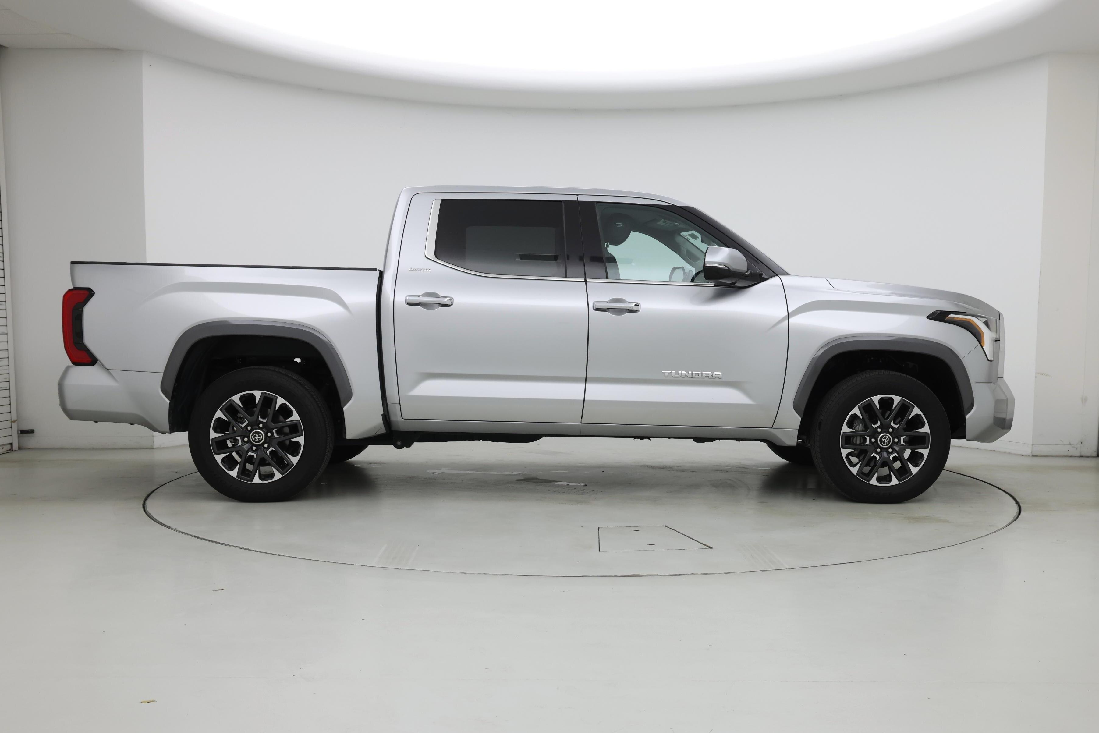 Thumbnail: 2023 Toyota Tundra - 7