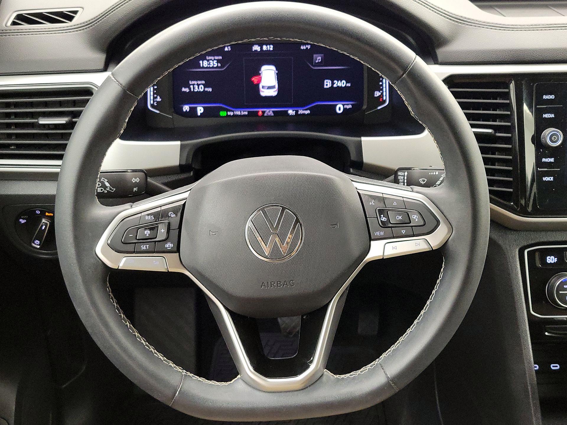 Thumbnail: 2023 Volkswagen Atlas - 10