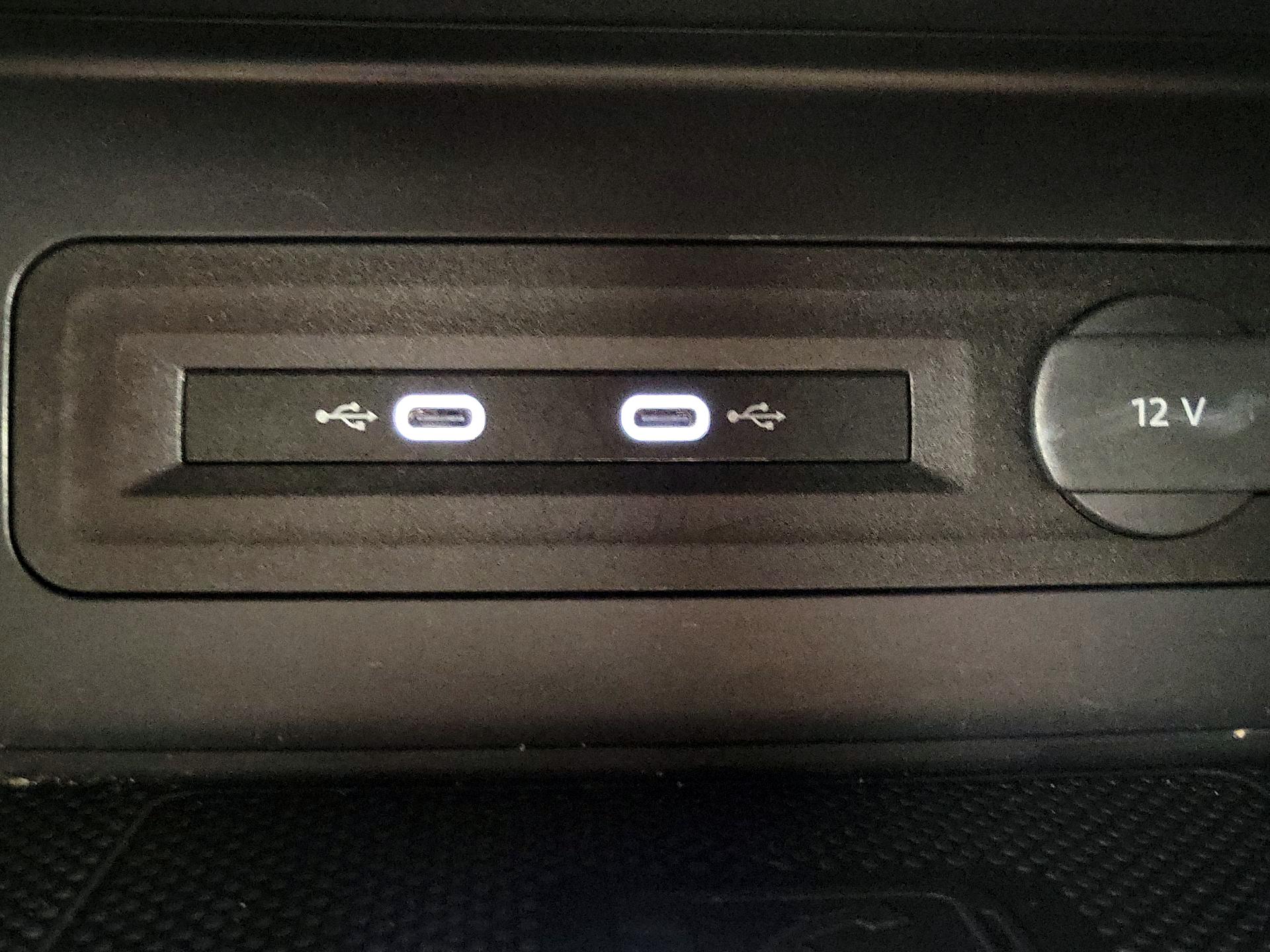 Thumbnail: 2023 Volkswagen Atlas - 18