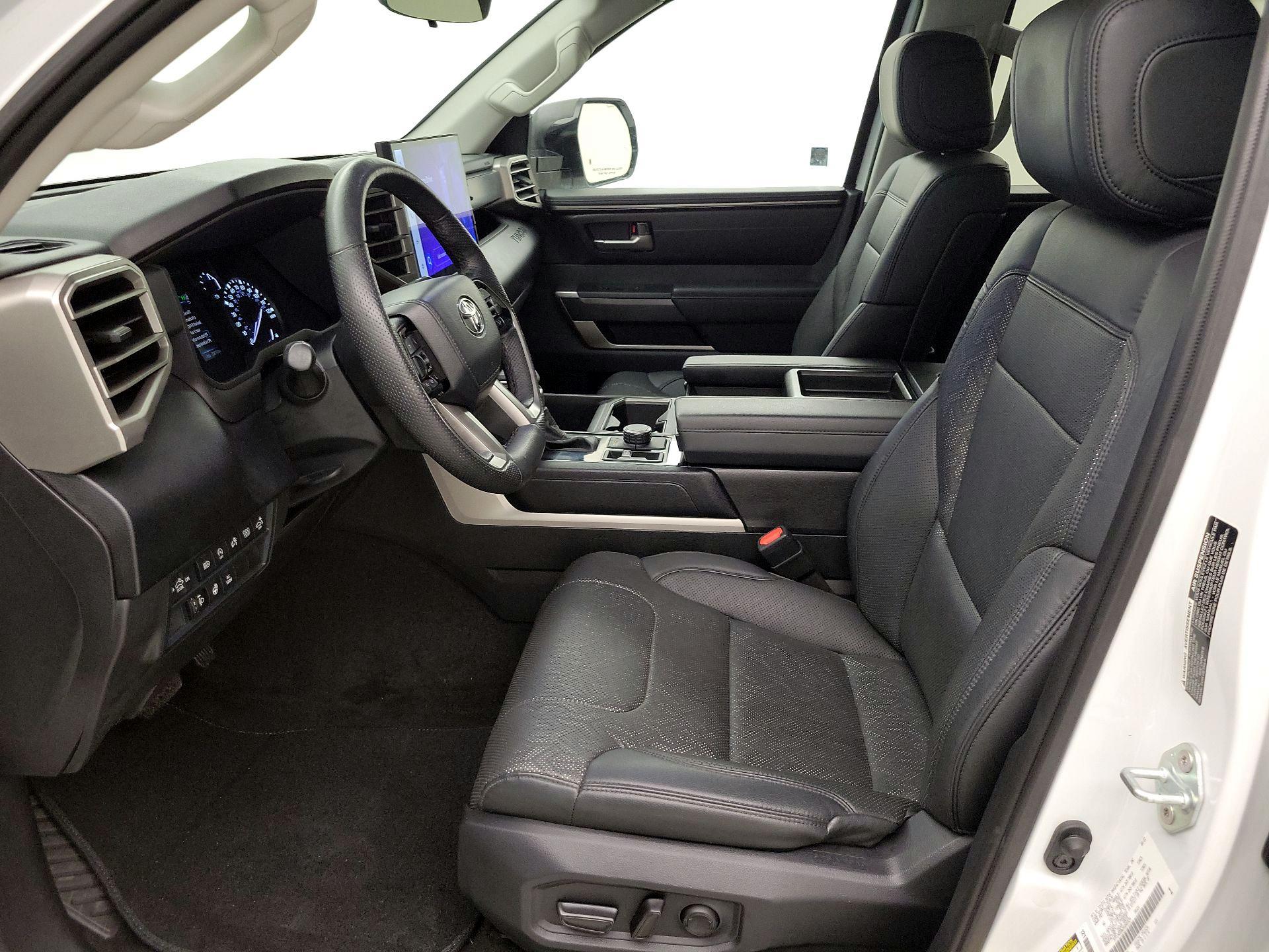 Thumbnail: 2022 Toyota Tundra - 11