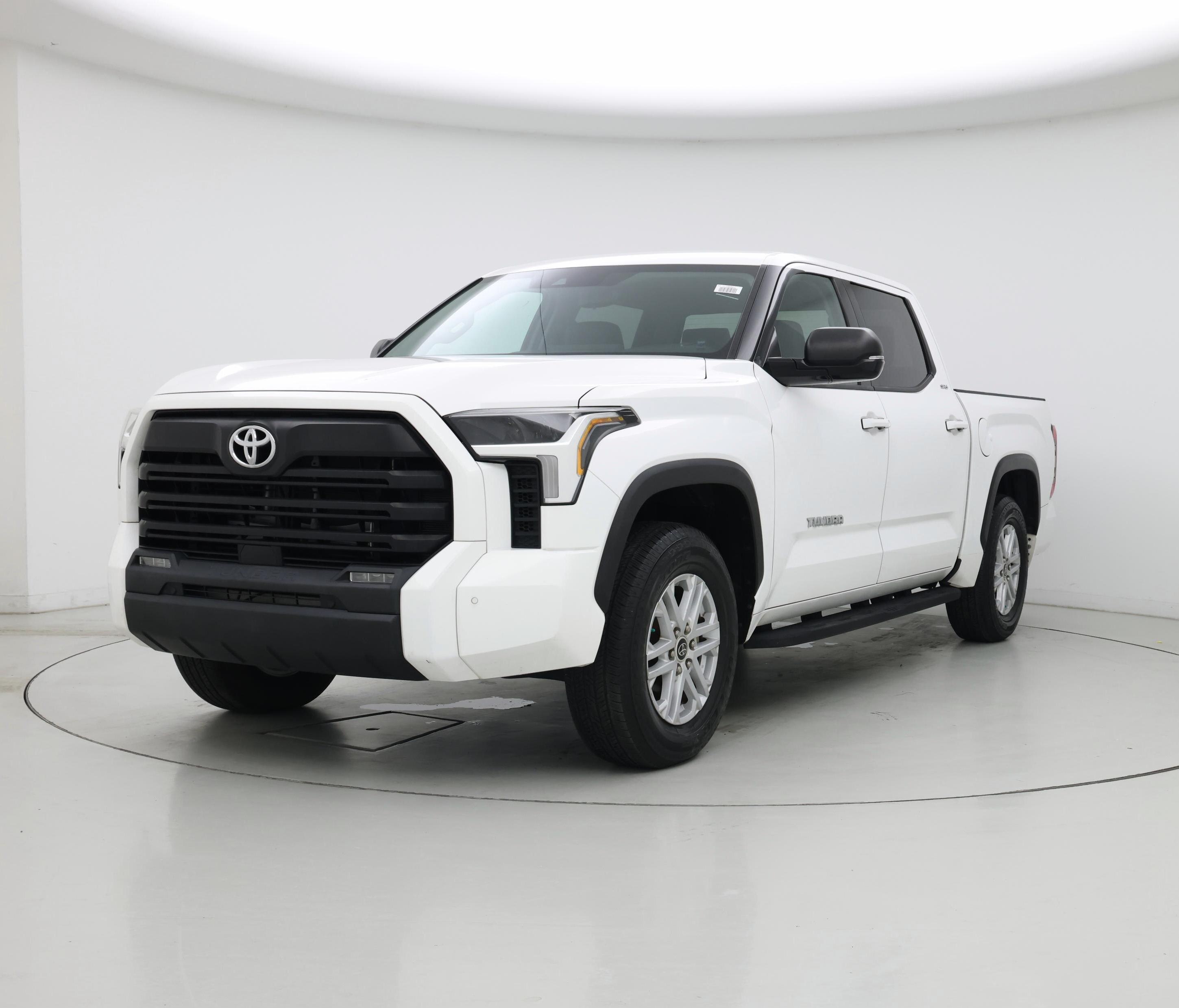 Thumbnail: 2022 Toyota Tundra - 4