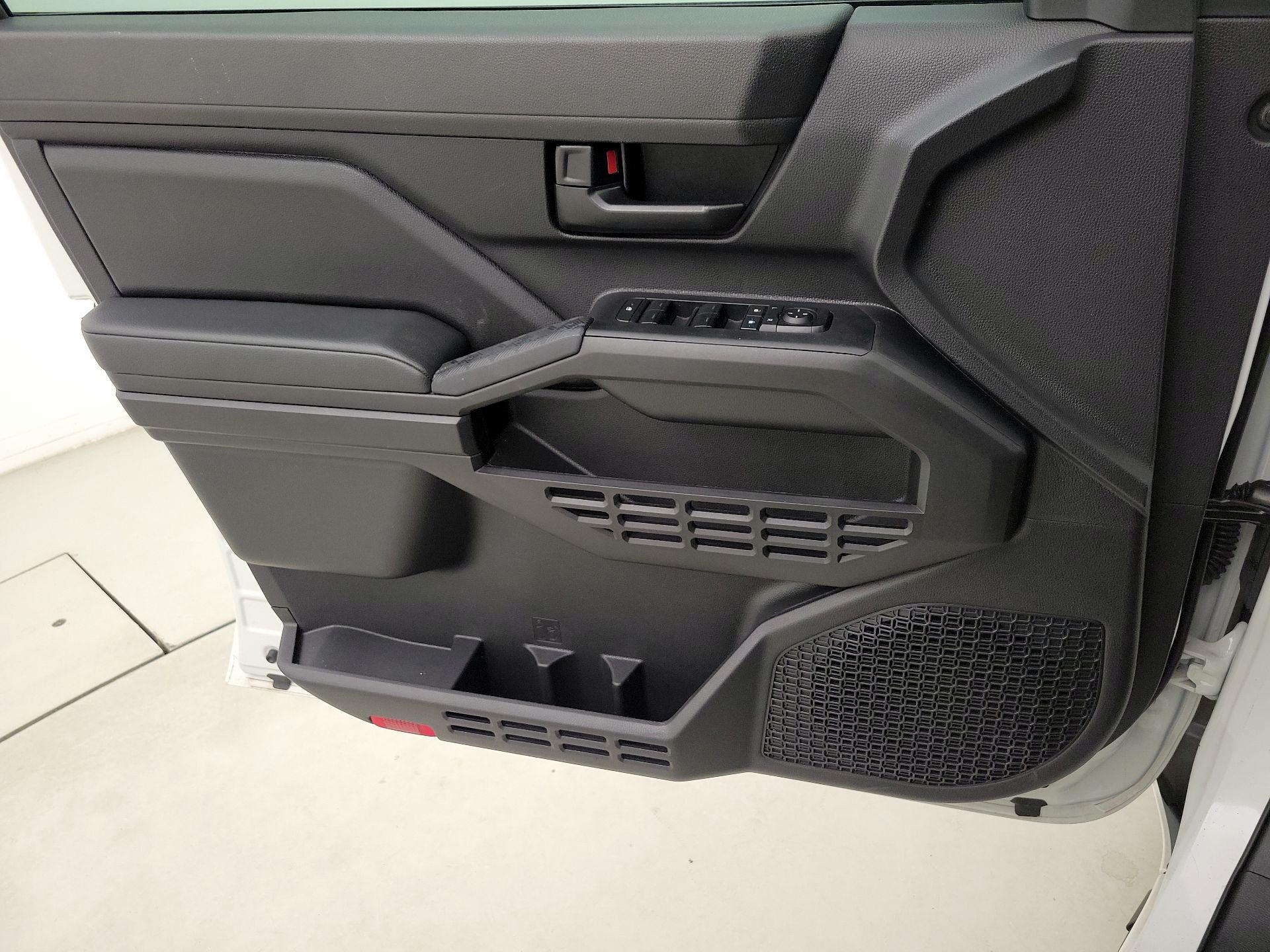 Thumbnail: 2024 Toyota Tacoma - 12