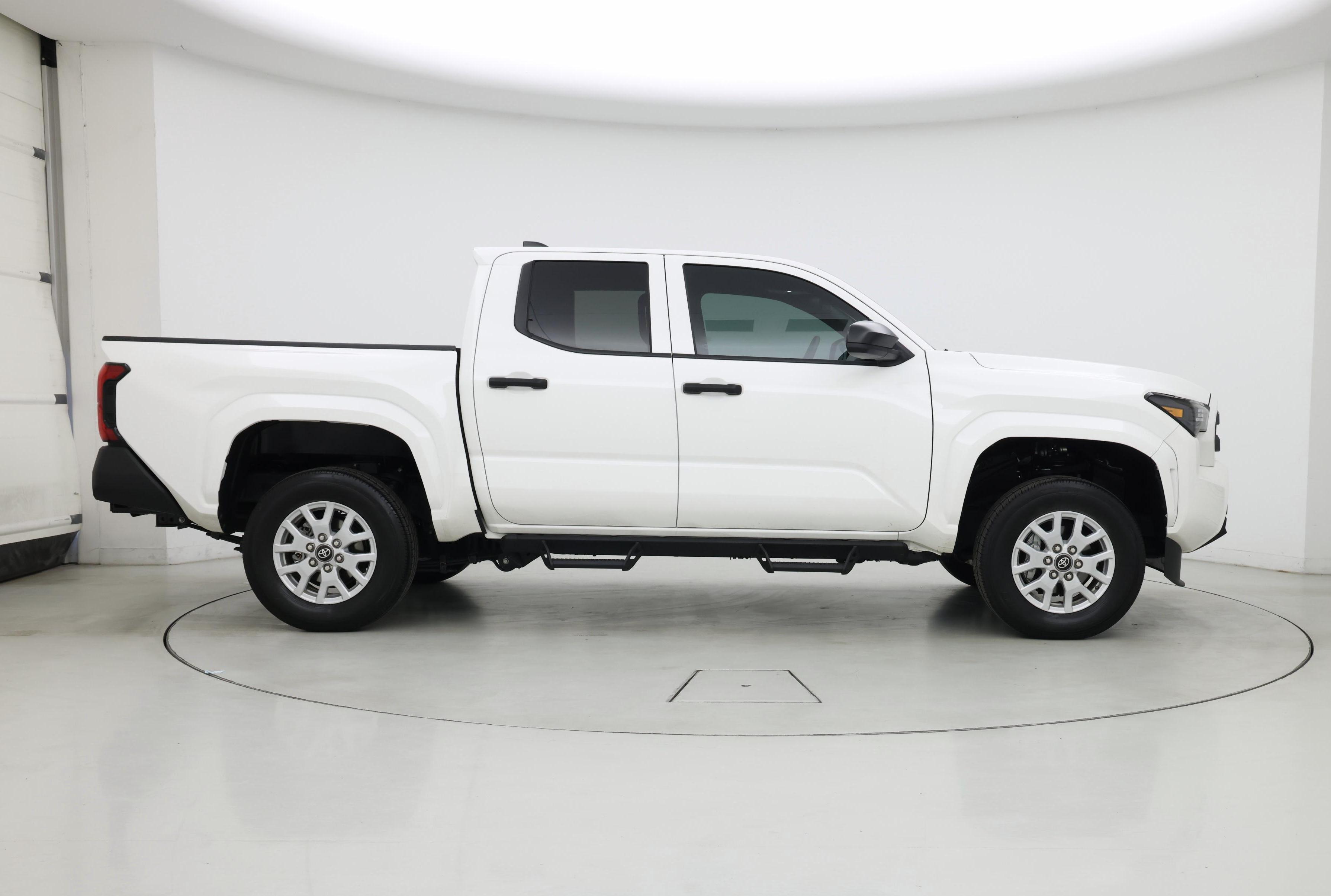 Thumbnail: 2024 Toyota Tacoma - 7