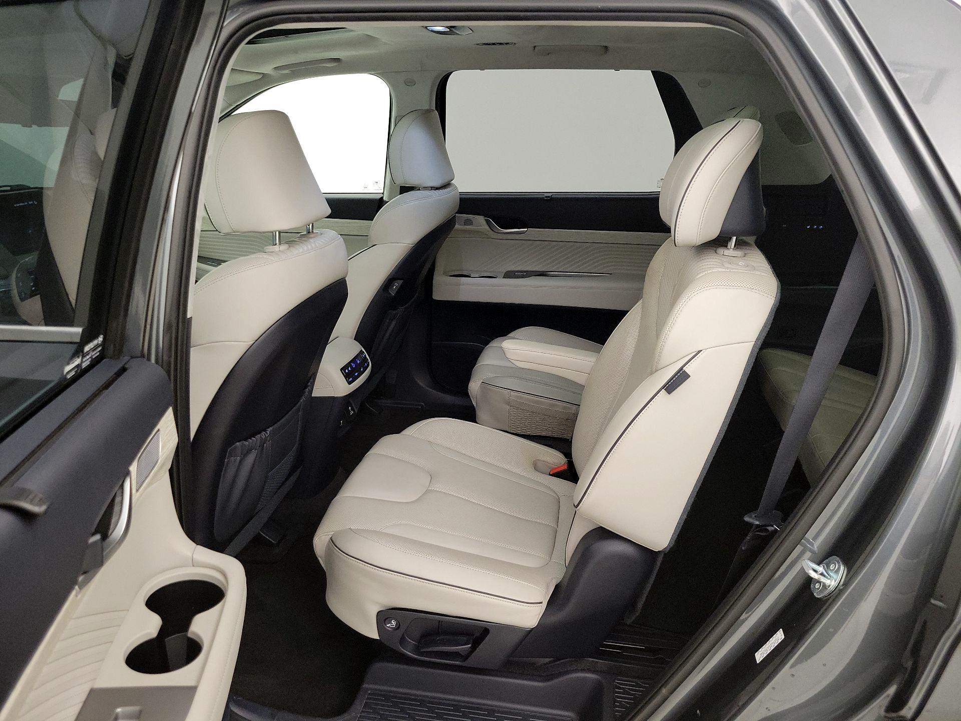 Thumbnail: 2023 Hyundai Palisade - 20