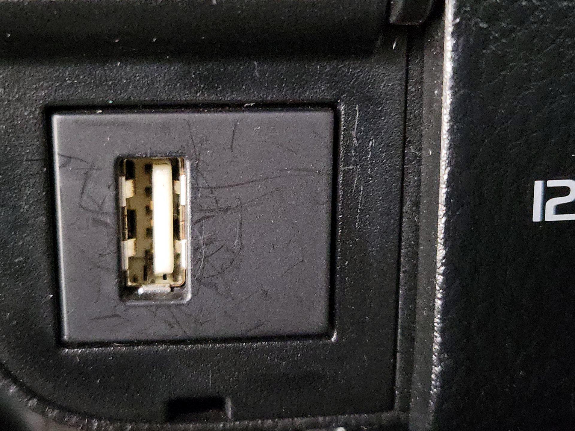 Thumbnail: 2023 Toyota Camry - 18