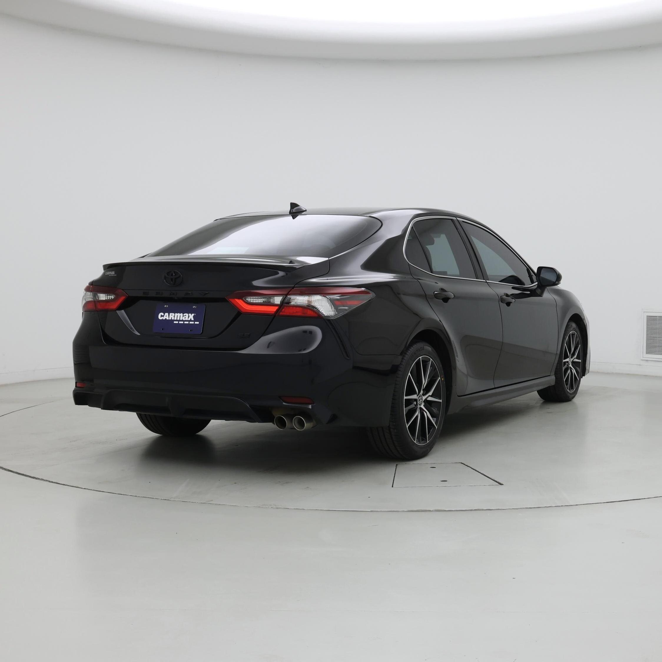 Thumbnail: 2023 Toyota Camry - 8