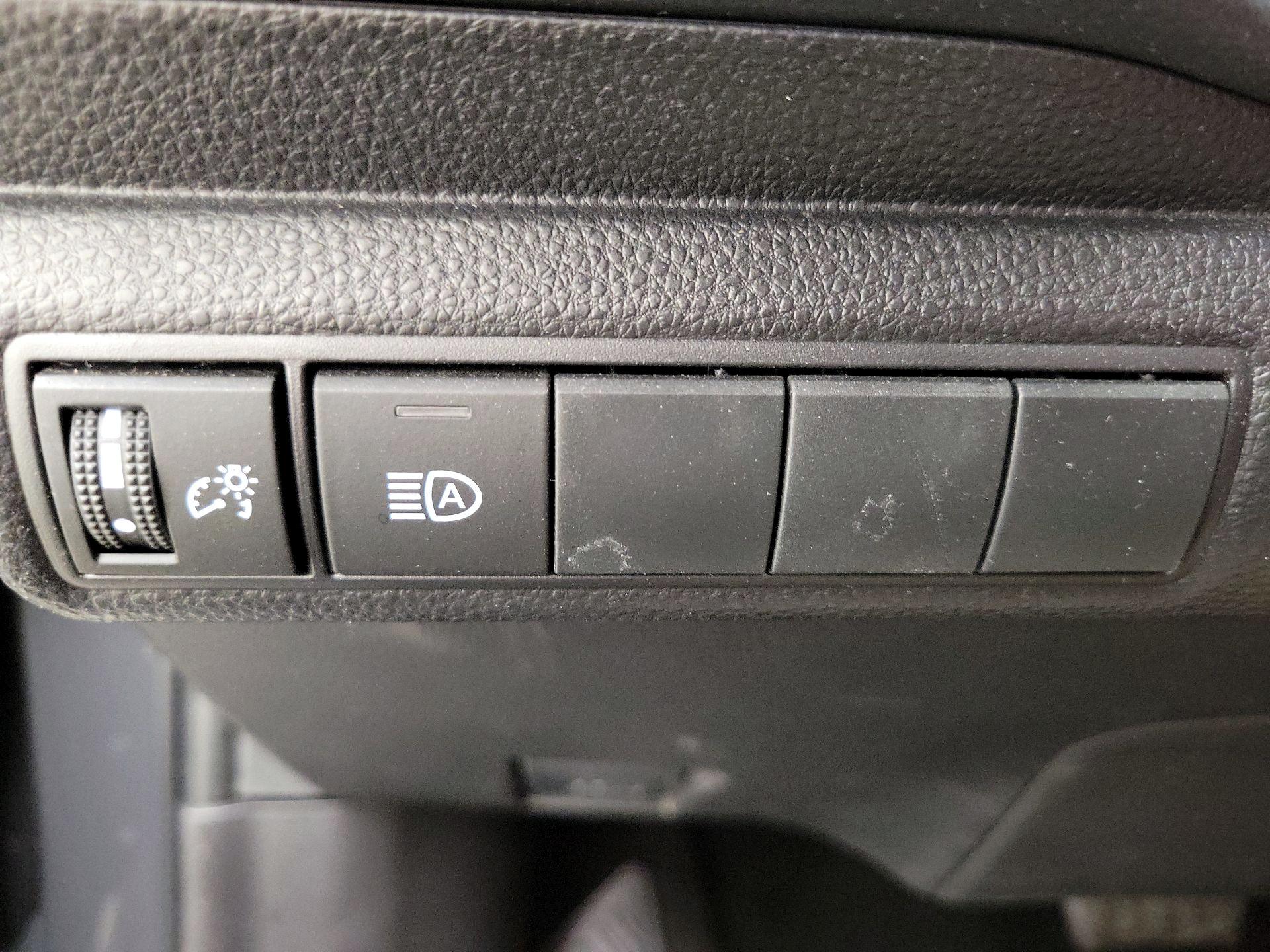 Thumbnail: 2023 Toyota Corolla - 13