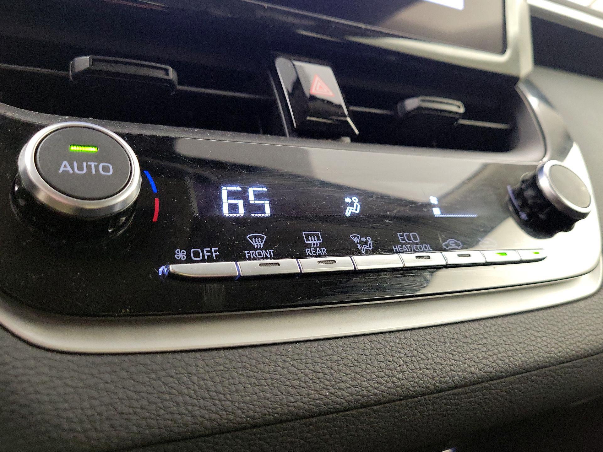 Thumbnail: 2023 Toyota Corolla - 16