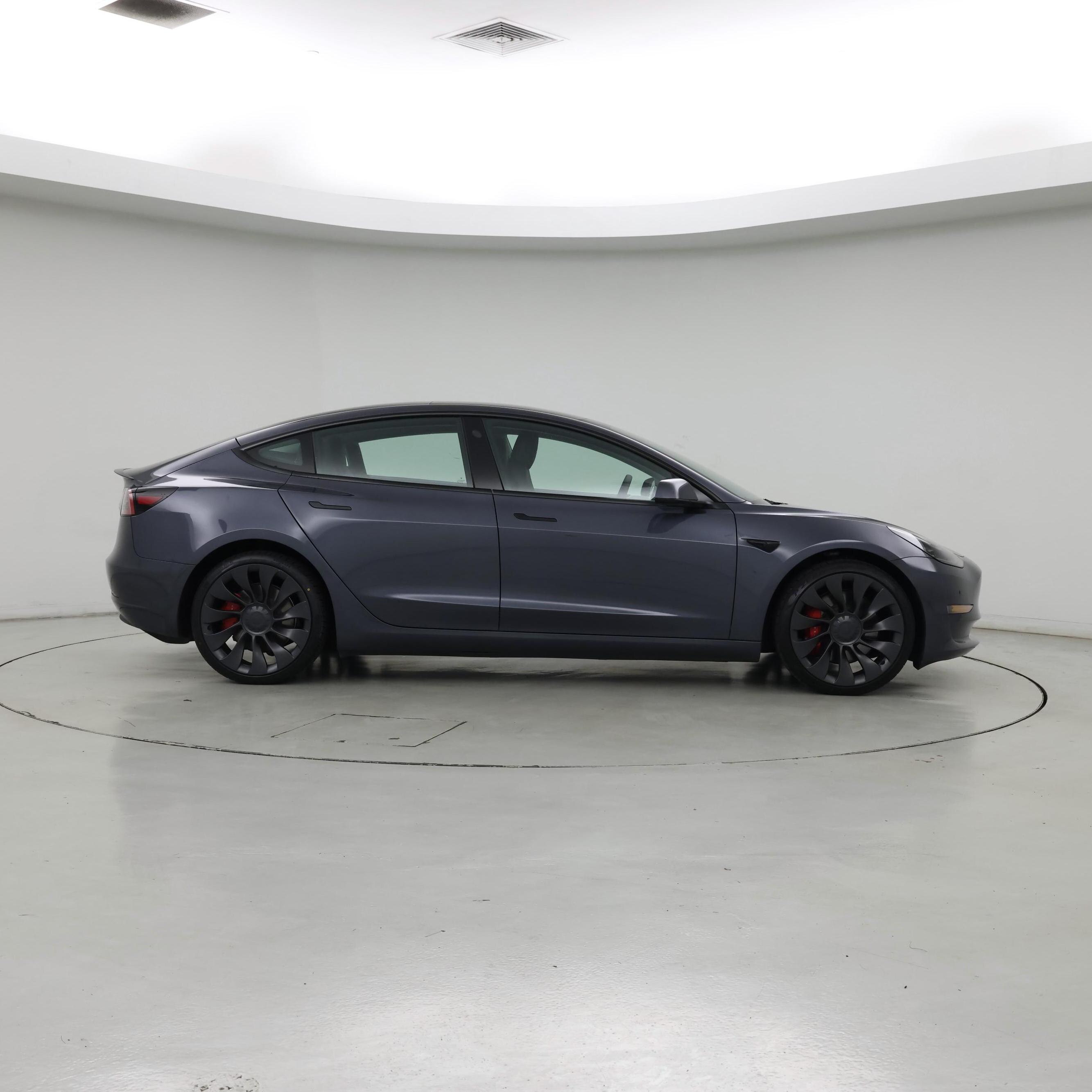 Thumbnail: 2023 Tesla Model 3 - 7