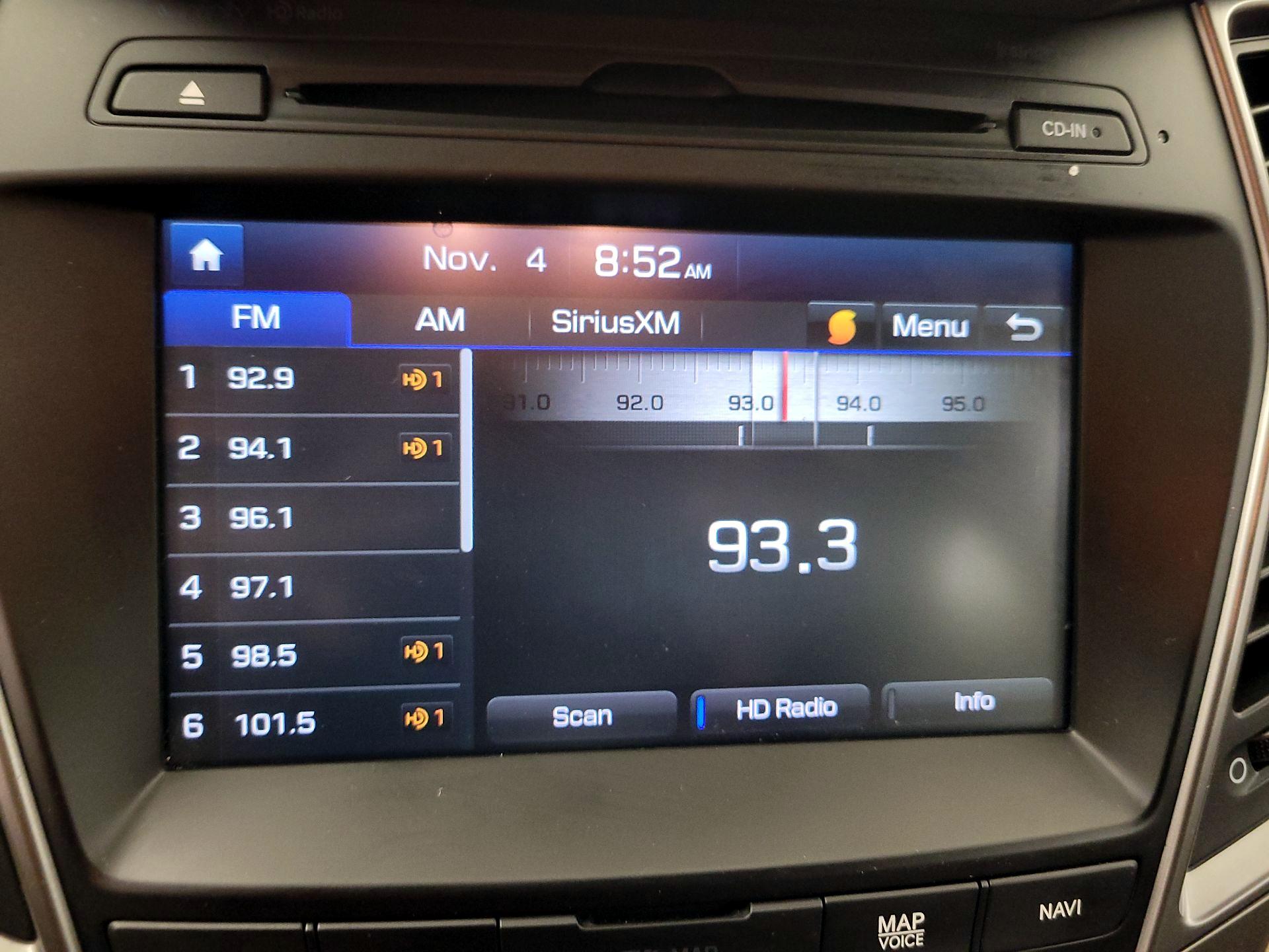 Thumbnail: 2017 Hyundai Santa Fe - 14