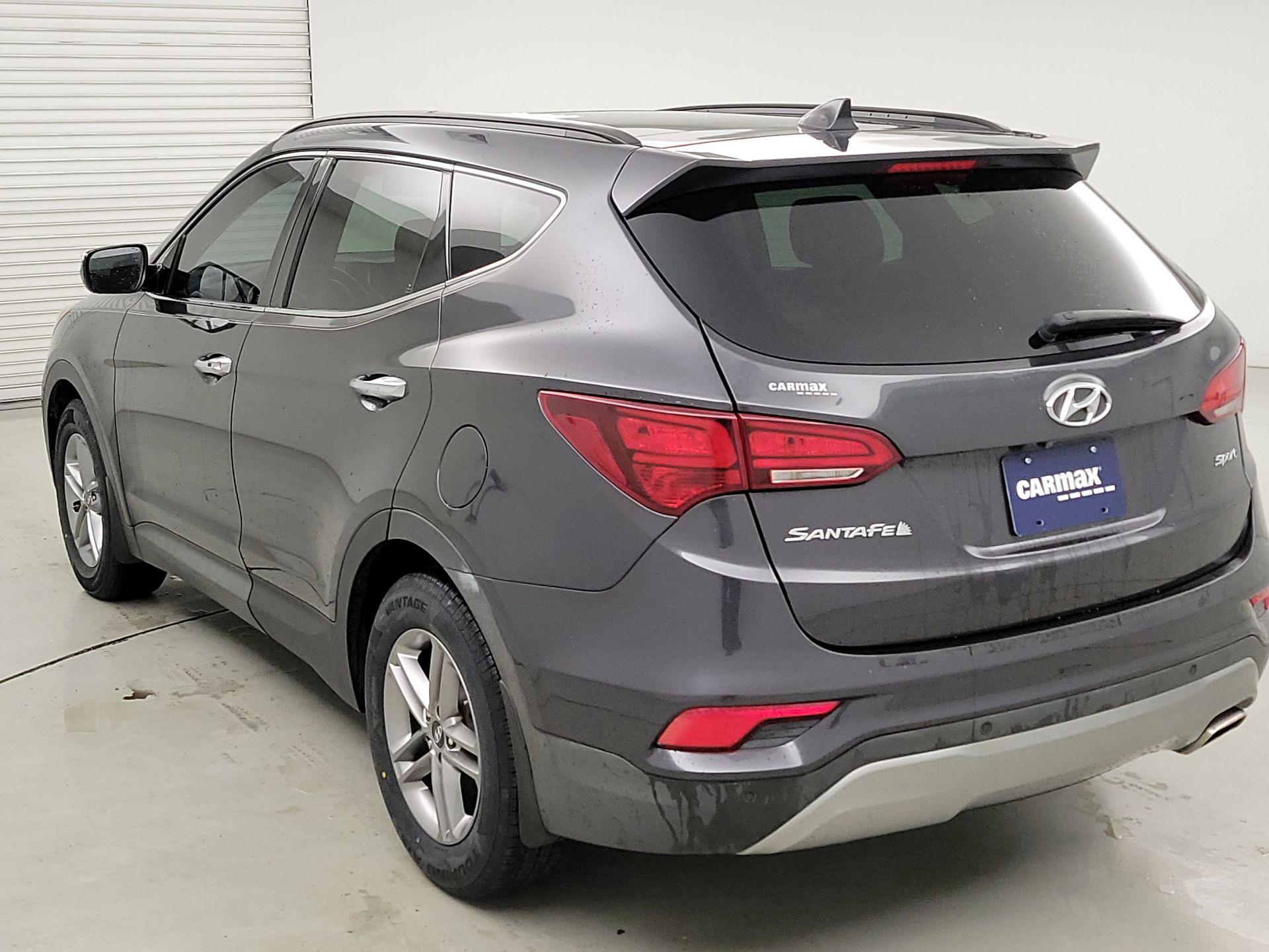 Thumbnail: 2017 Hyundai Santa Fe - 7