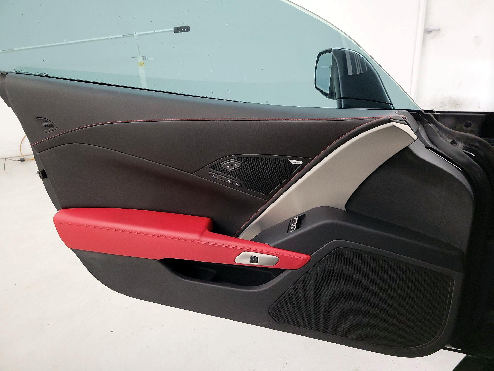 Thumbnail: 2016 Chevrolet Corvette - 10