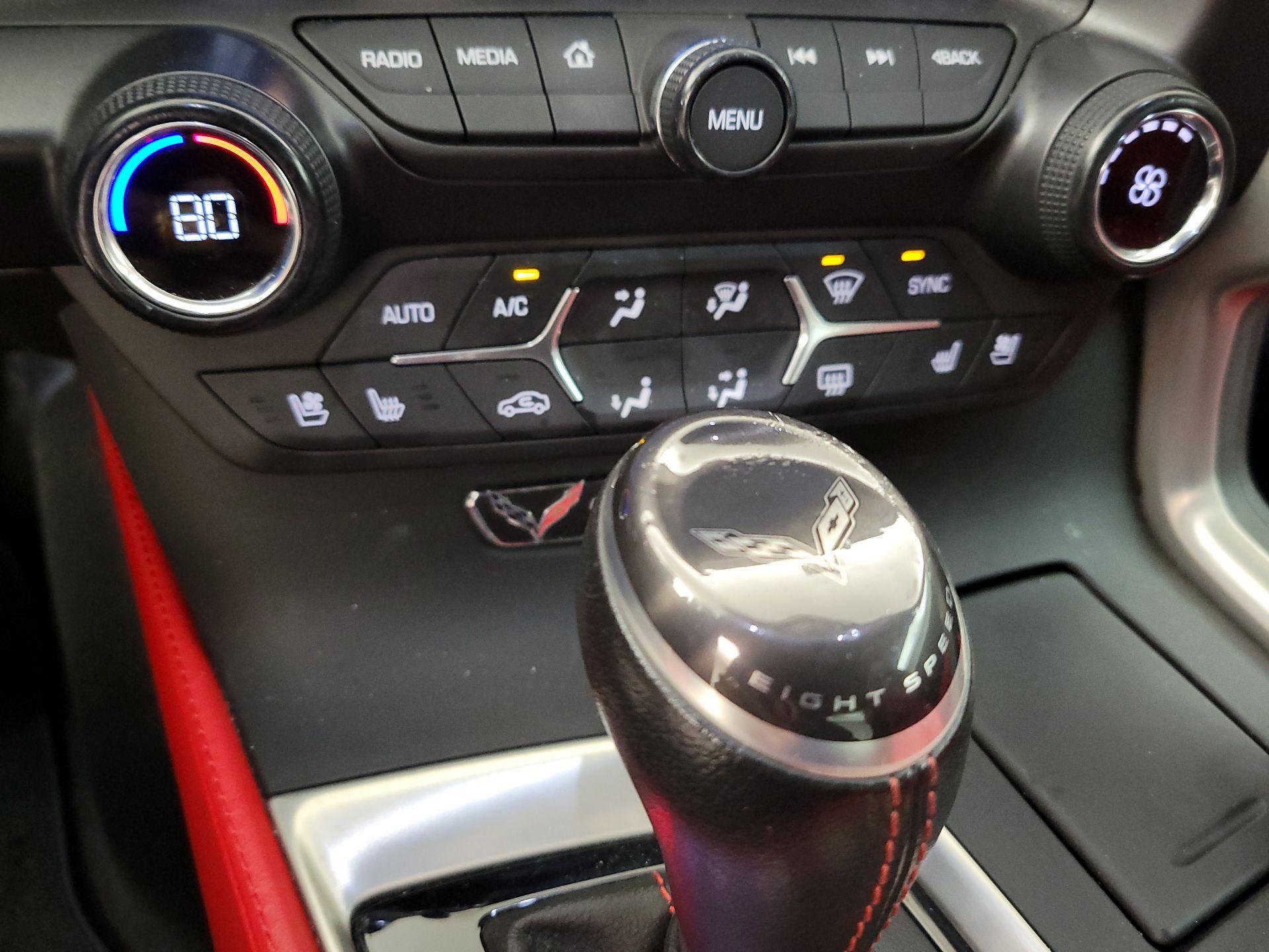 Thumbnail: 2016 Chevrolet Corvette - 15