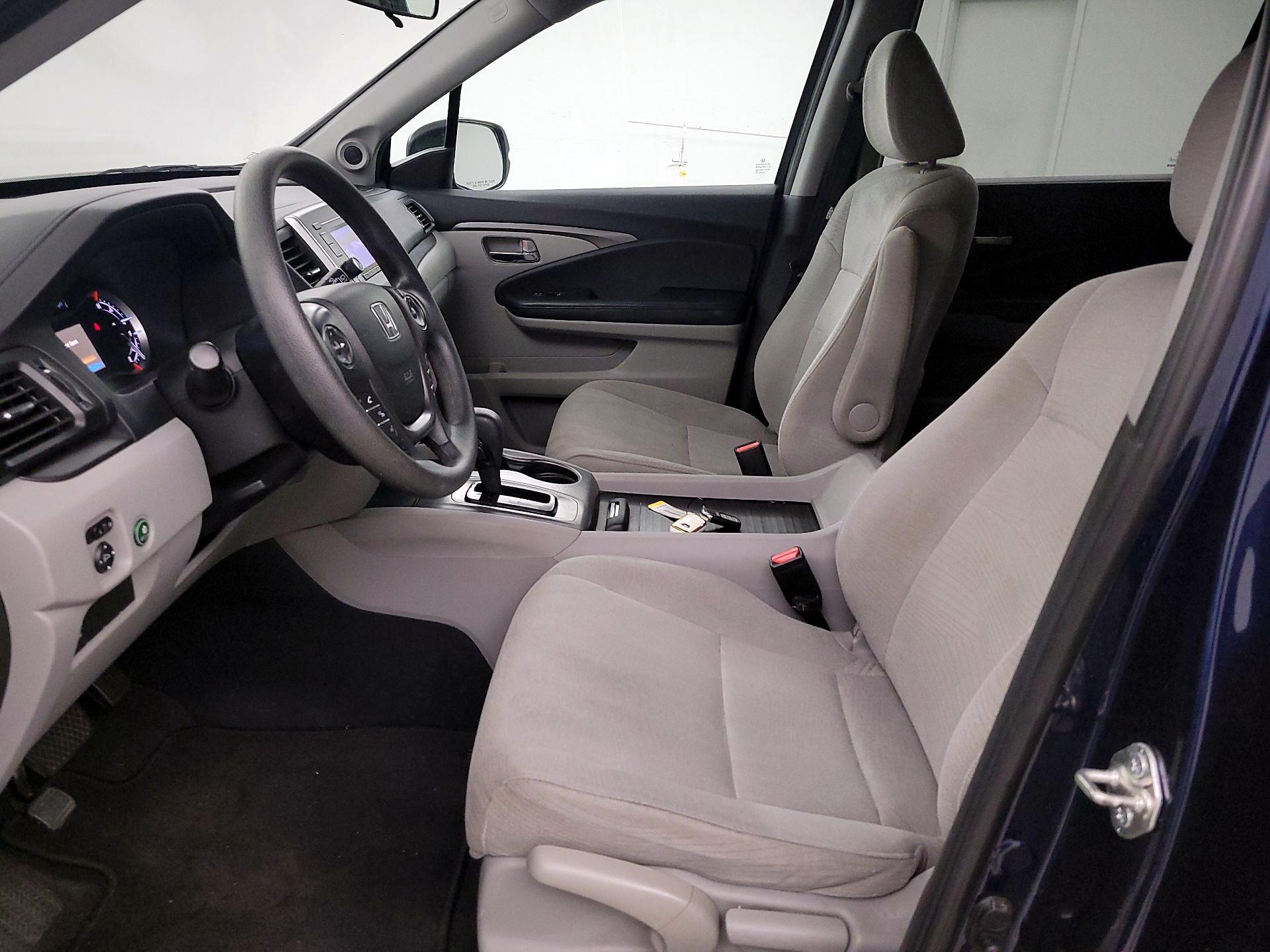 Thumbnail: 2018 Honda Pilot - 11