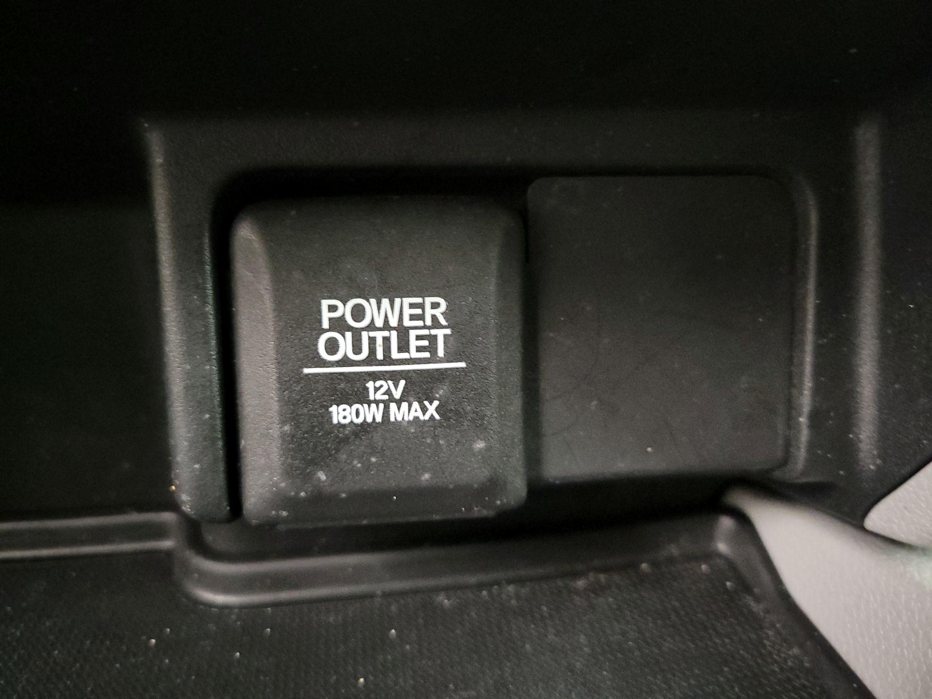 Thumbnail: 2018 Honda Pilot - 18