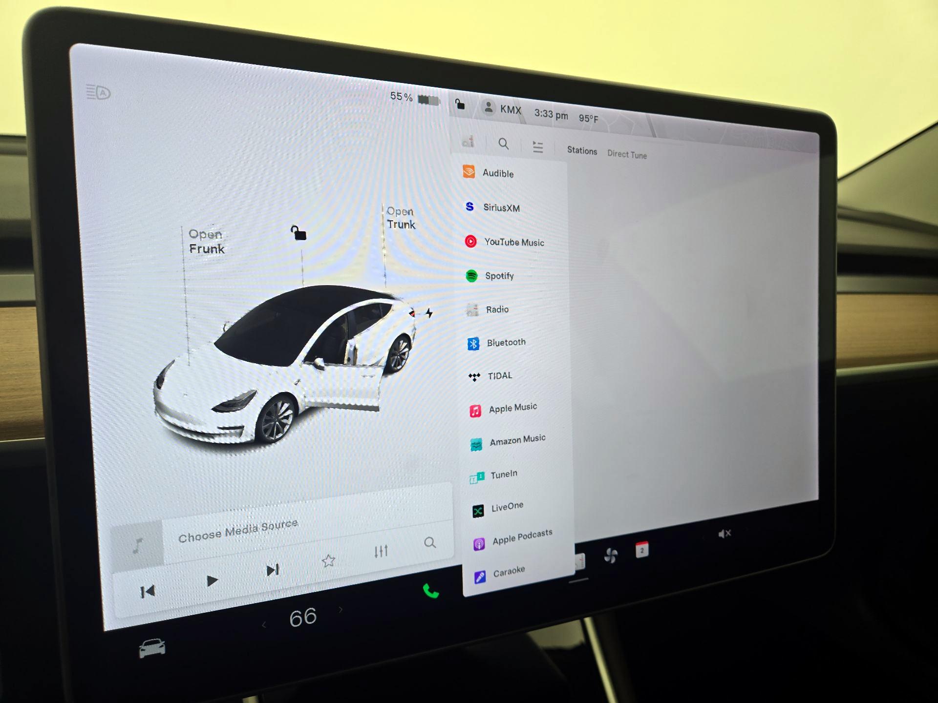 Thumbnail: 2020 Tesla Model 3 - 15