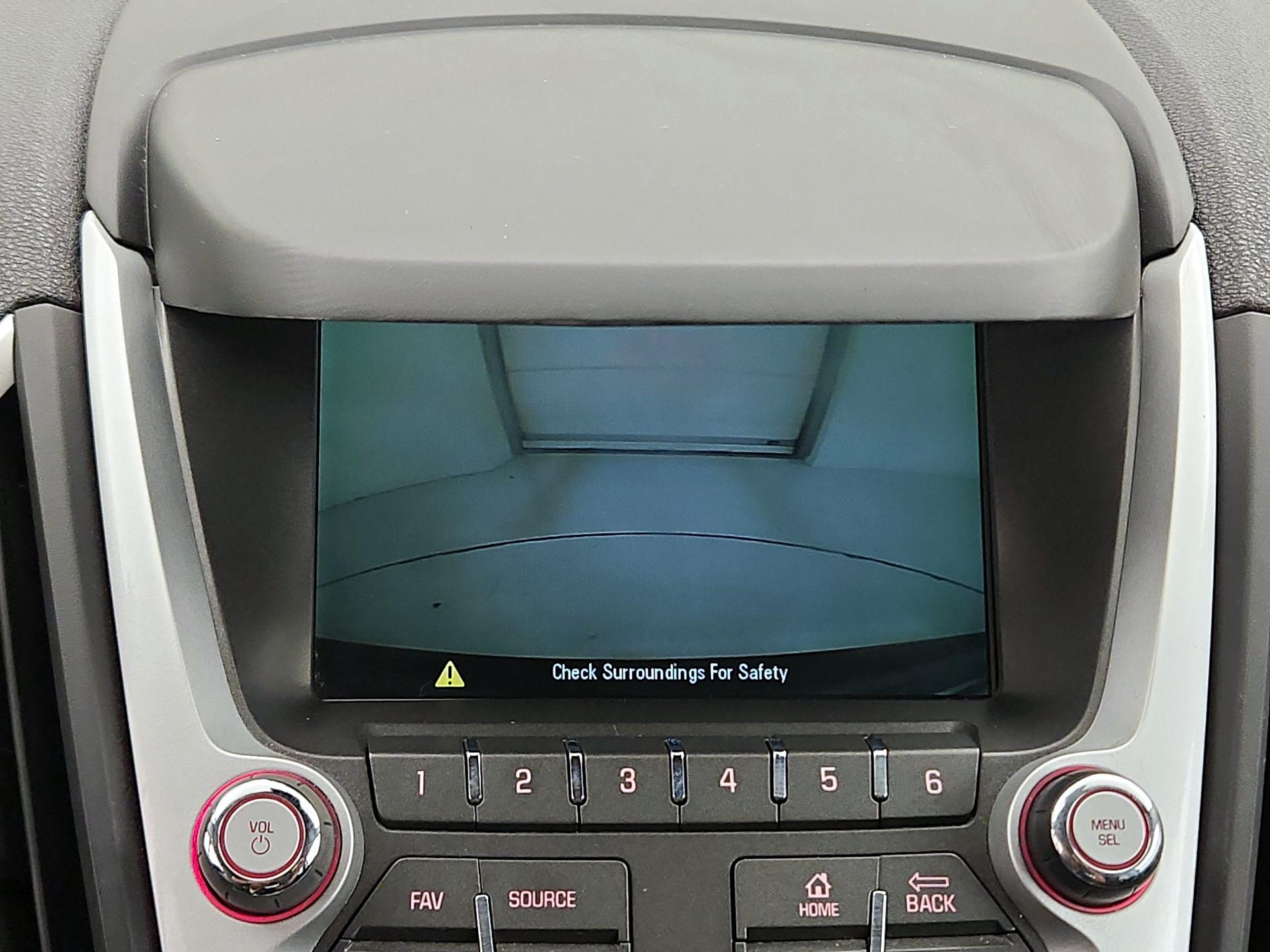 Thumbnail: 2015 GMC Terrain - 13