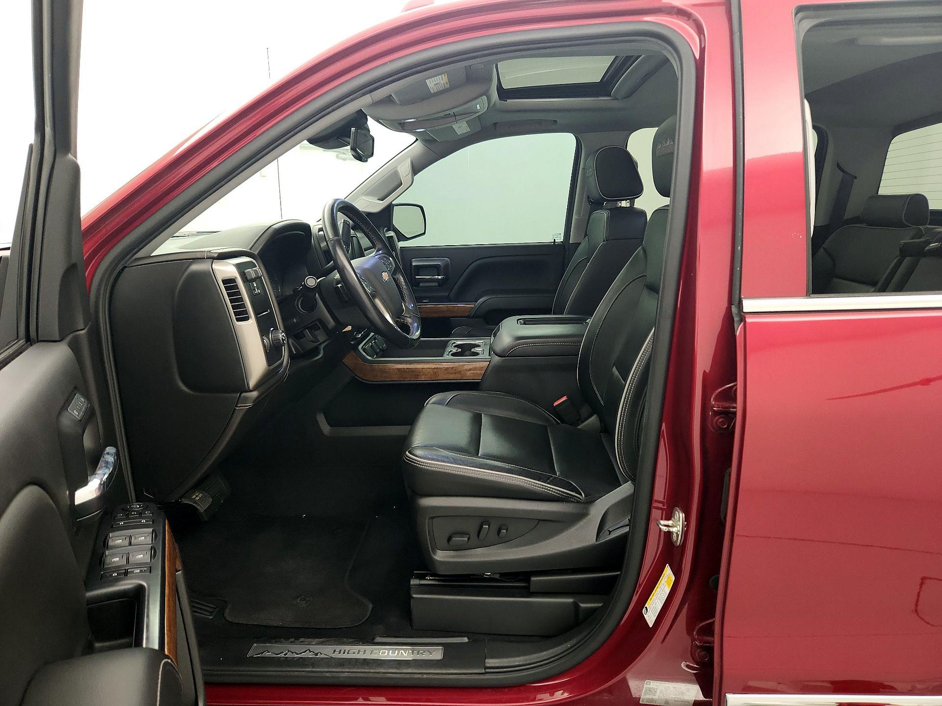 Thumbnail: 2018 Chevrolet Silverado 1500 - 11