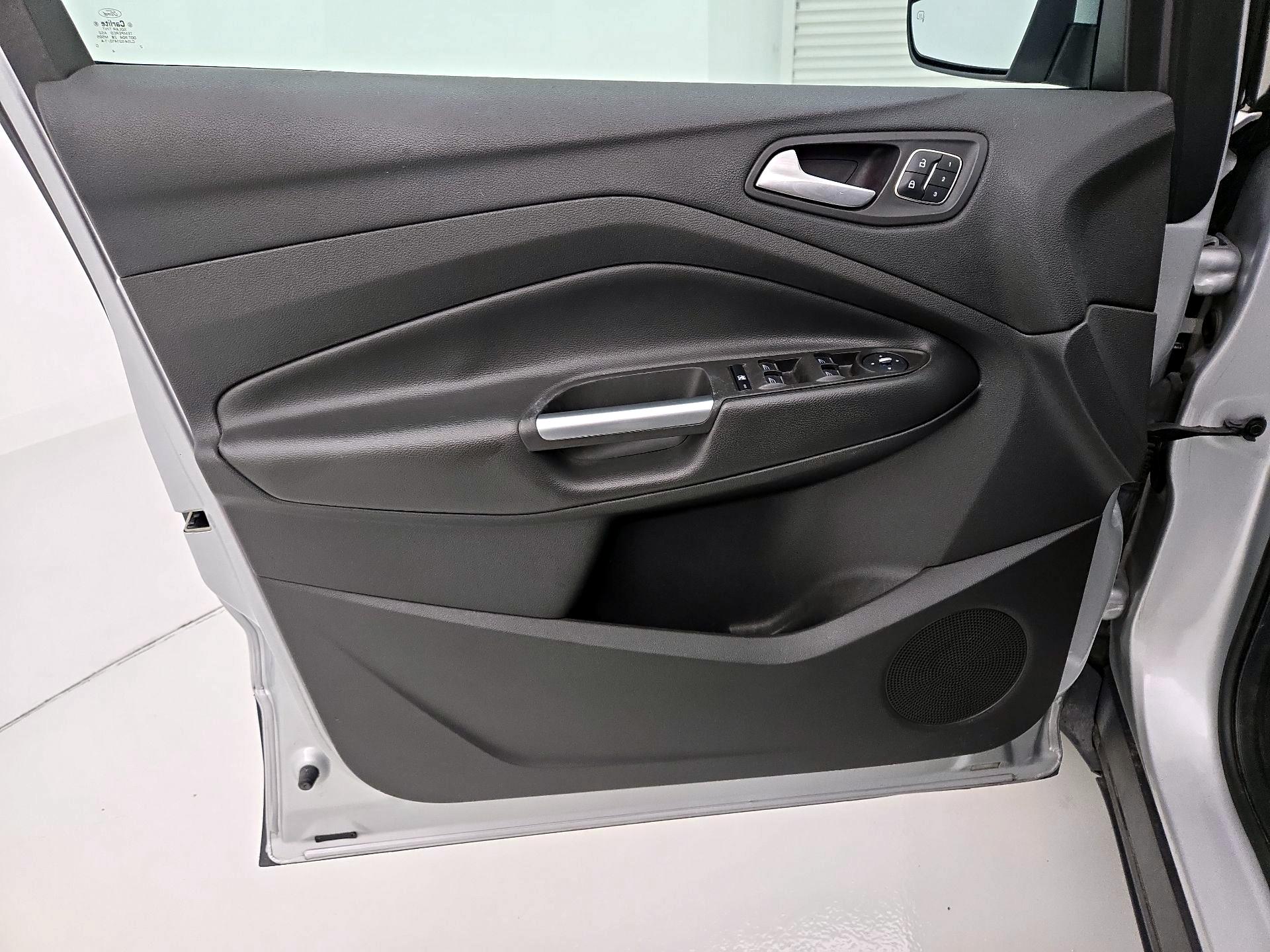 Thumbnail: 2013 Ford Escape - 12