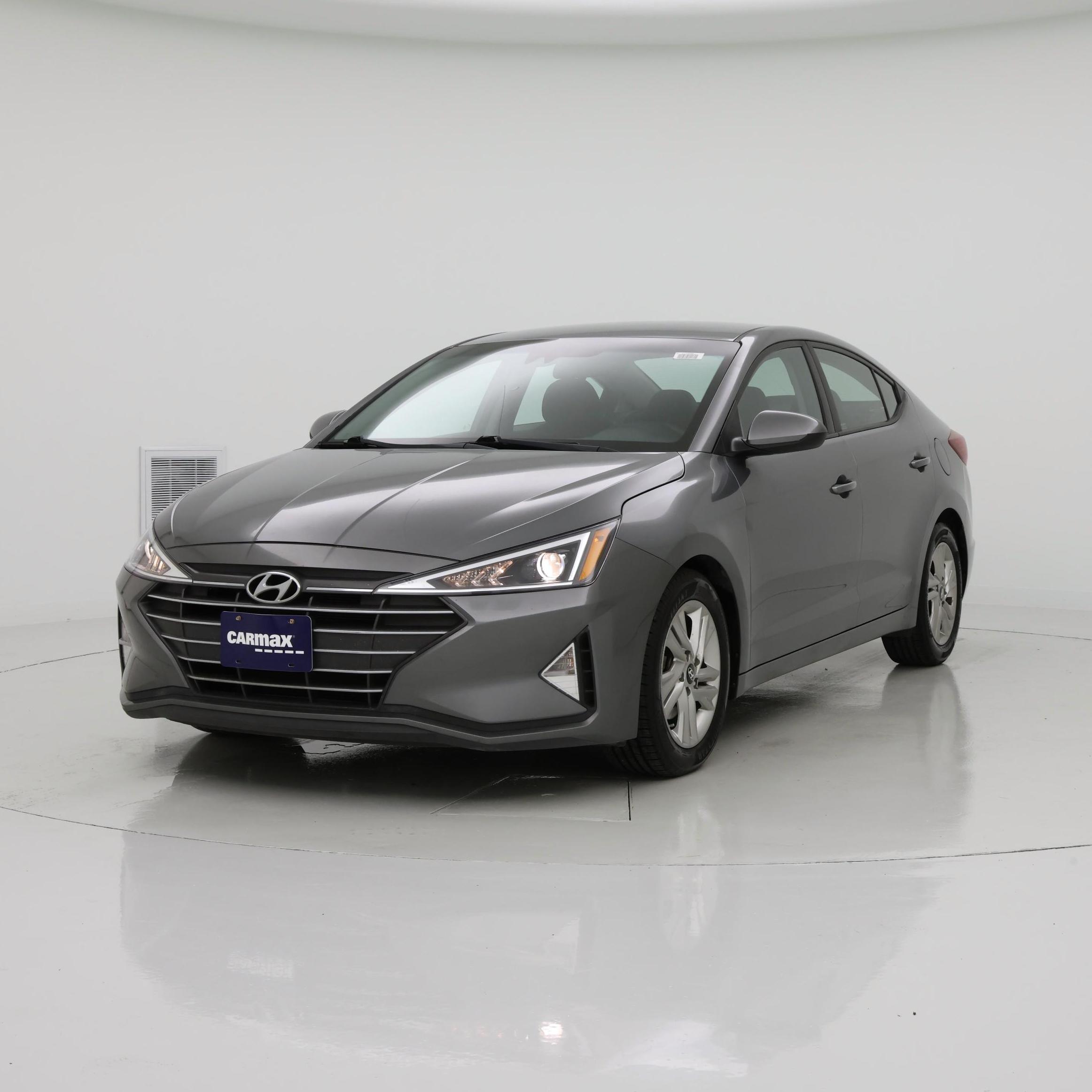 Thumbnail: 2019 Hyundai Elantra - 4
